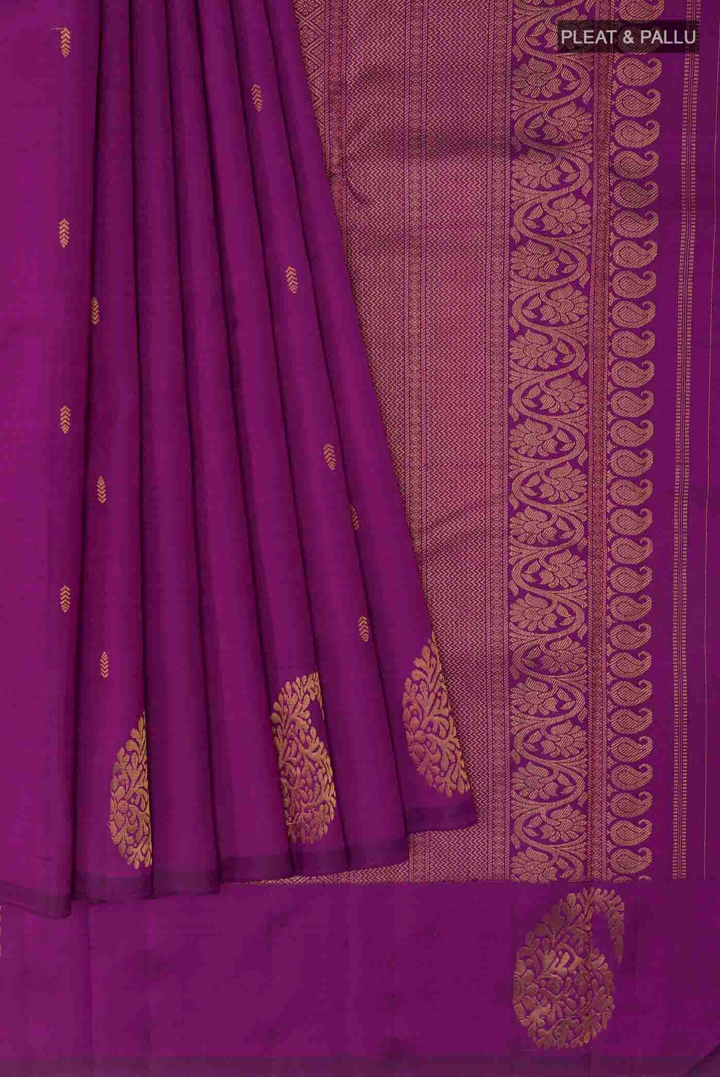 pleats pallu
