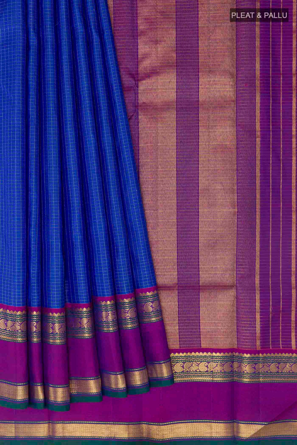 Pleats and pallu of Blue Kanchipuram Silk Saree with Checked design on the body and Zari Border