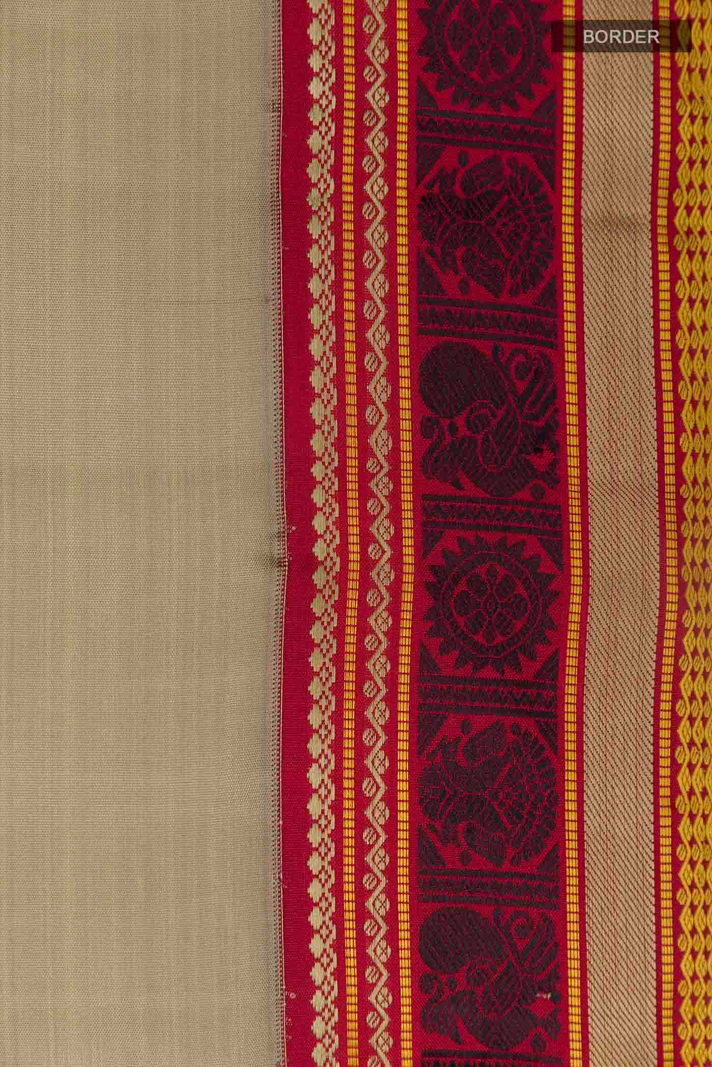 Border image of Beige Kanchipuram Silk Saree with Thread Butta on the body and Thread Border