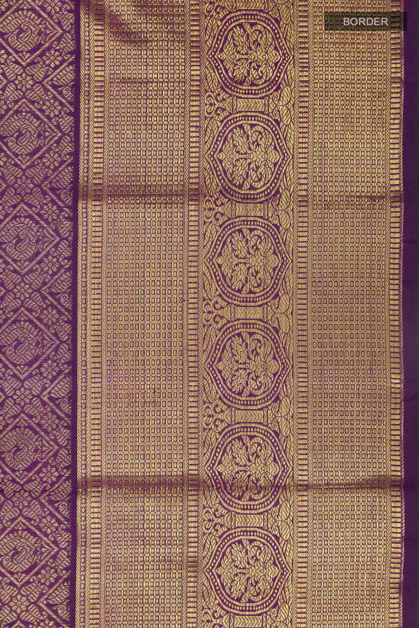 Border image of Pure Silk Pure Zari Purple Kanchipuram Saree with Zari Brocade on the body and Zari Border