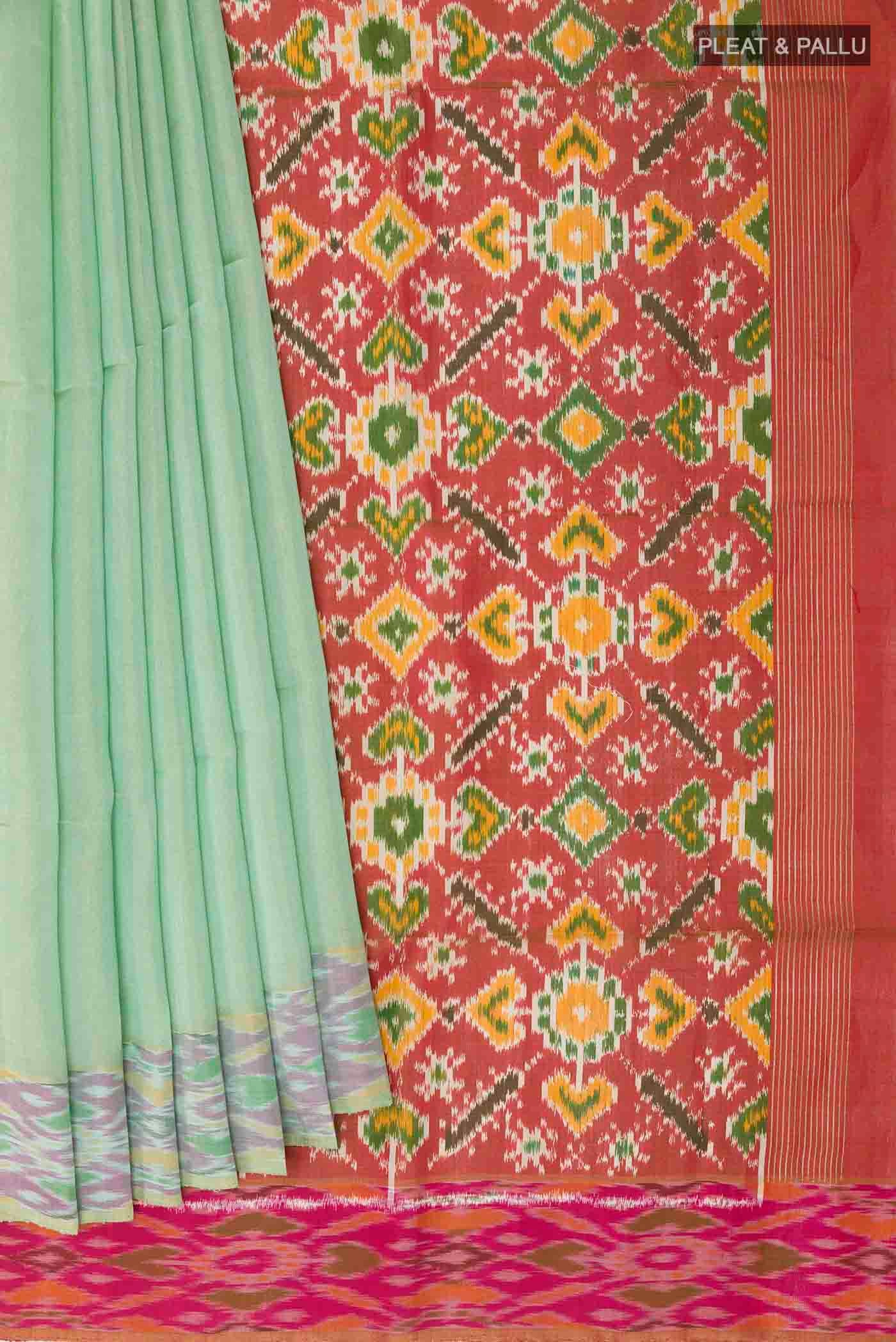 pleats pallu