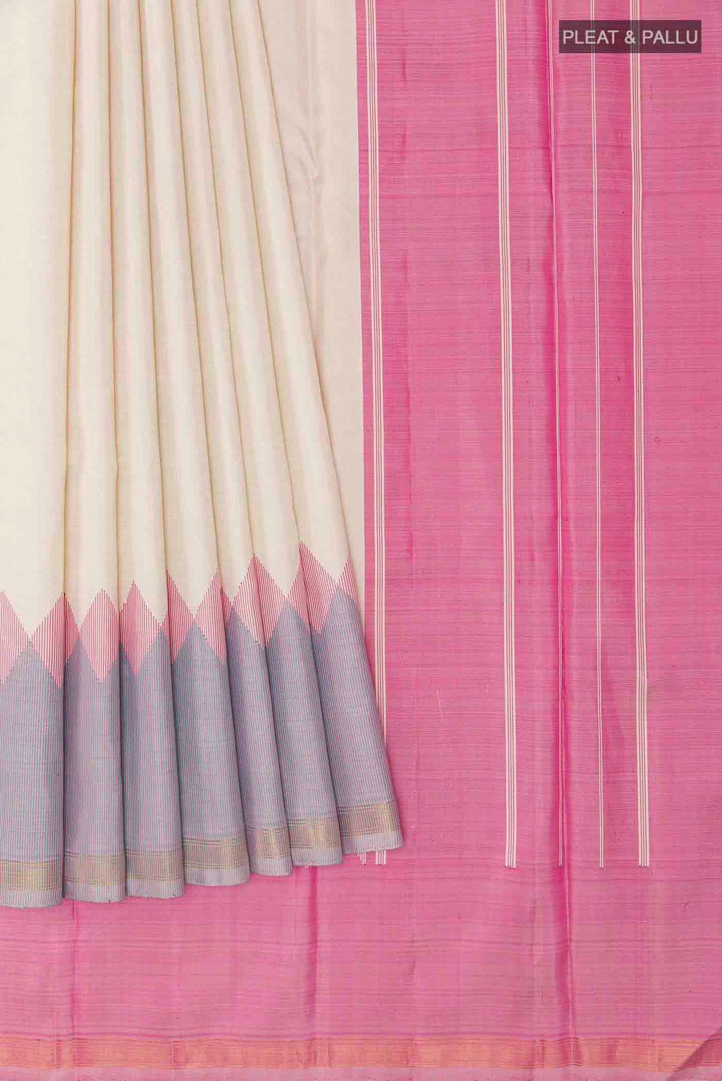Pleats and pallu of Off White Kanchipuram Silk Saree with Plain Body and Zari Border
