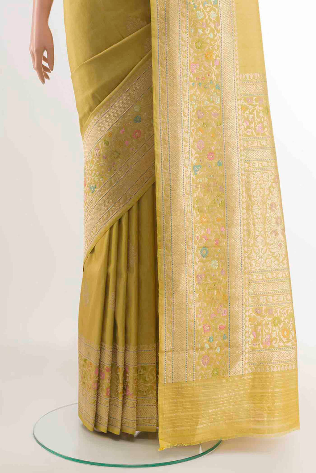 Pleats and pallu of Lemon Yellow Banarasi Silk Saree with Zari Brocade on the body and Zari Border