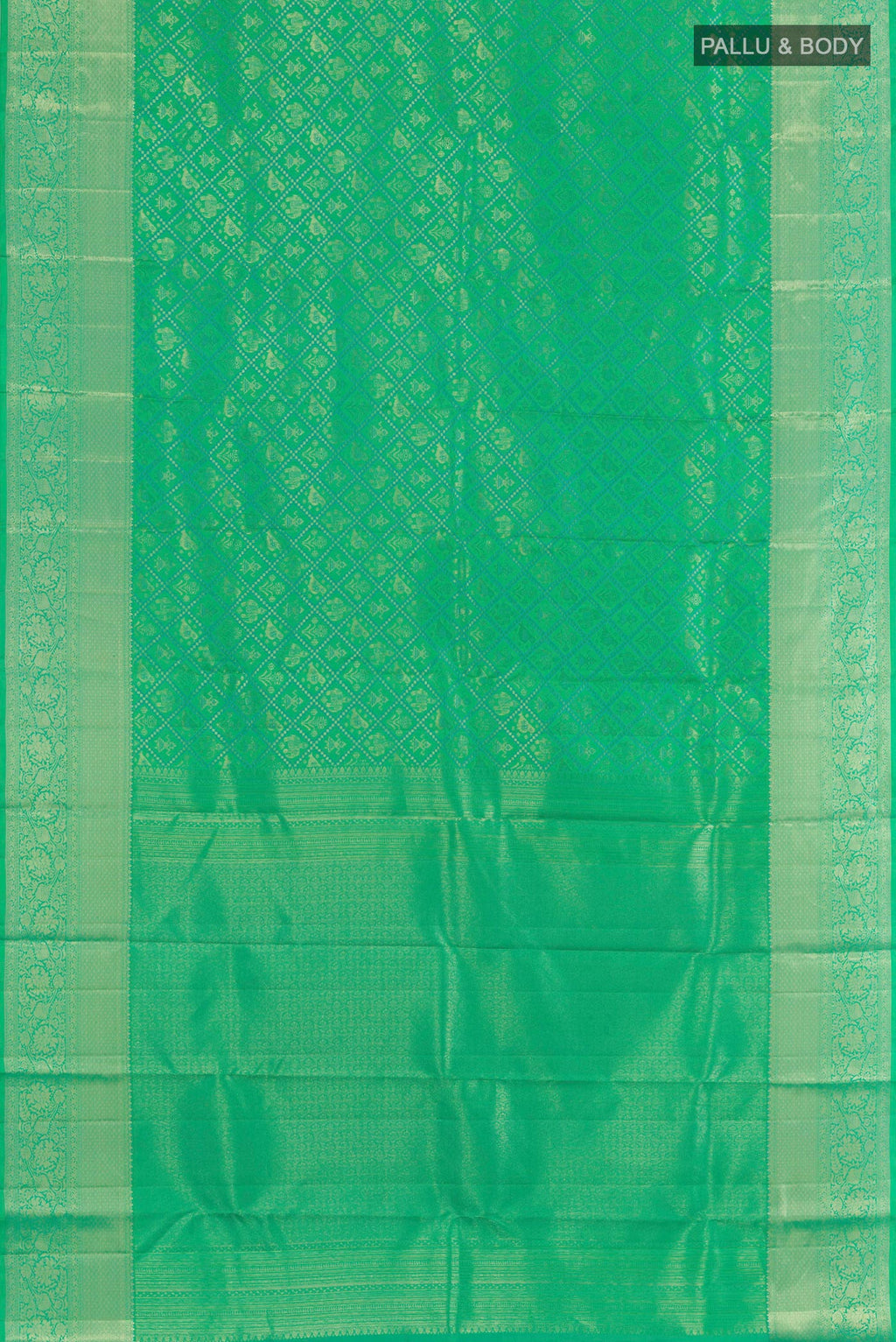 Flat view of Green Kanchipuram Silk Saree with Zari Brocade on the body and Plain Border. 