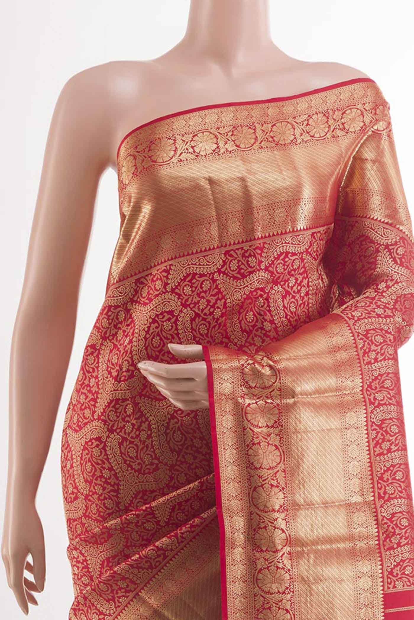Border image of Red Dual Tone Kanchipuram Silk Saree with Zari Brocade on the body and Zari Border. 