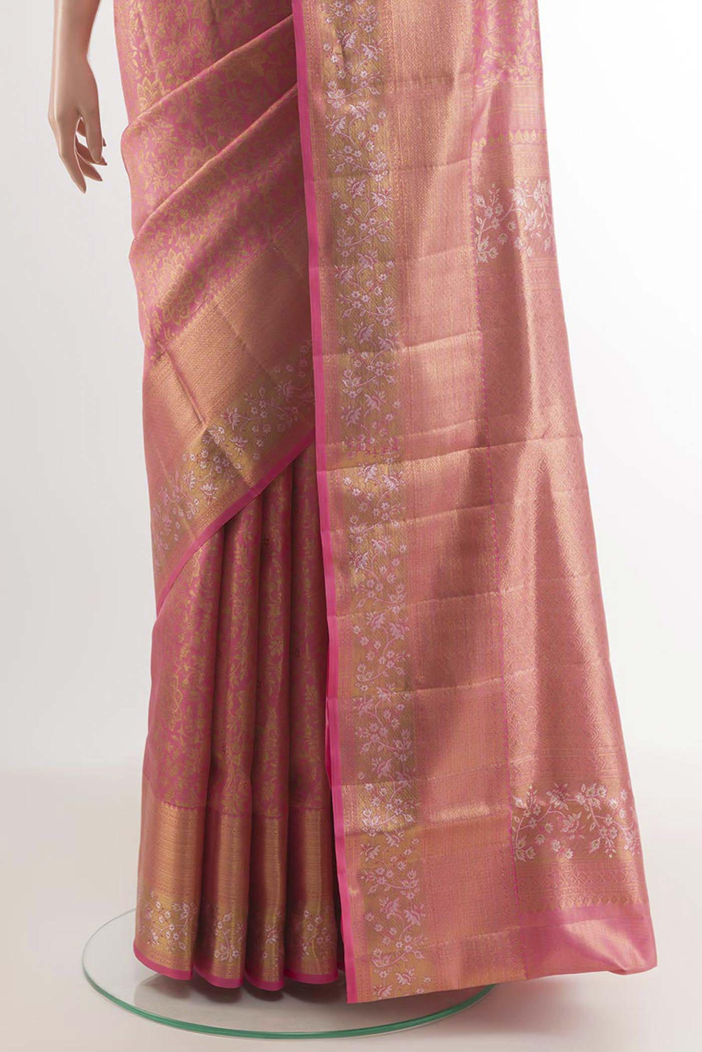 Pleats and pallu of Pink Kanjivaram Silk Saree with Zari Brocade on the body and Zari Border. 