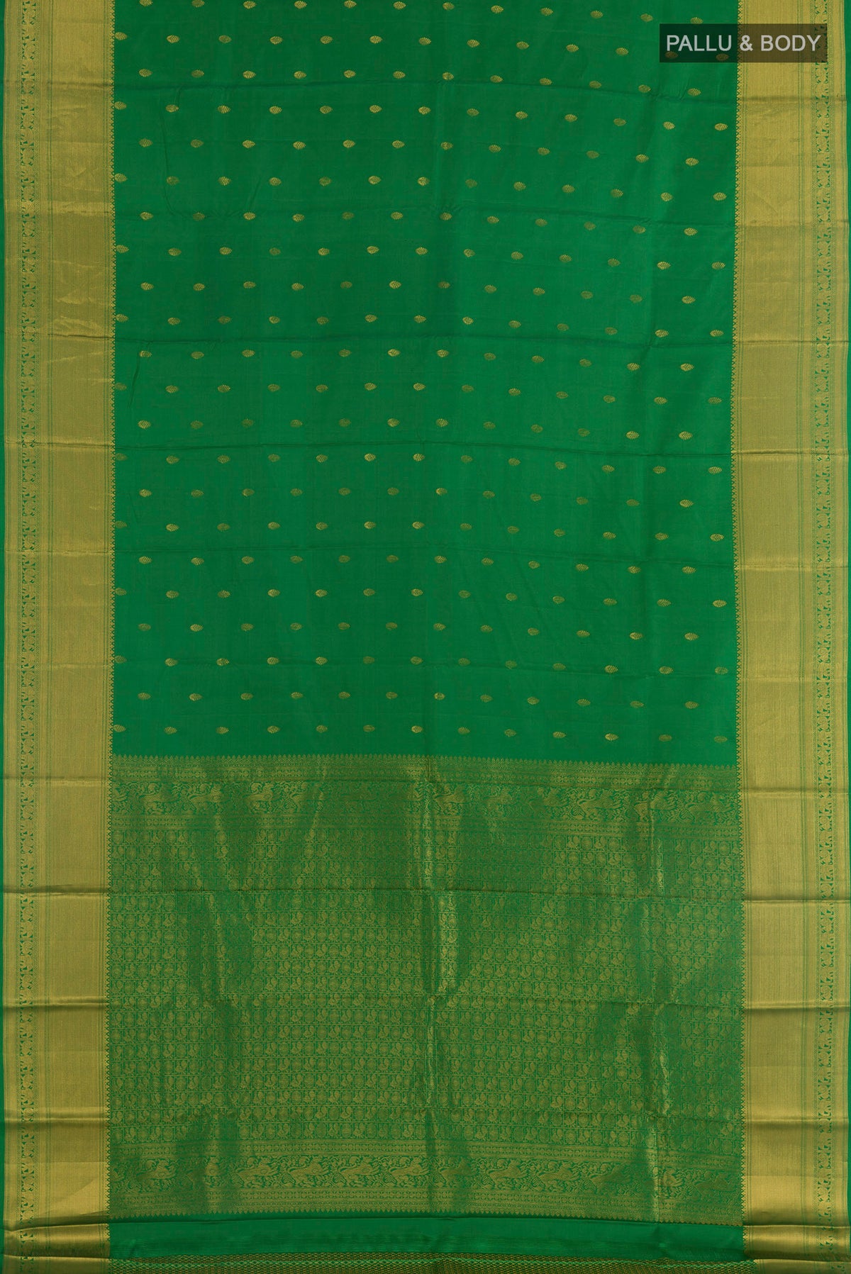 Flat view of Pure Silk Green Kanchipuram Saree with Zari Butta on the body and Zari Border. 