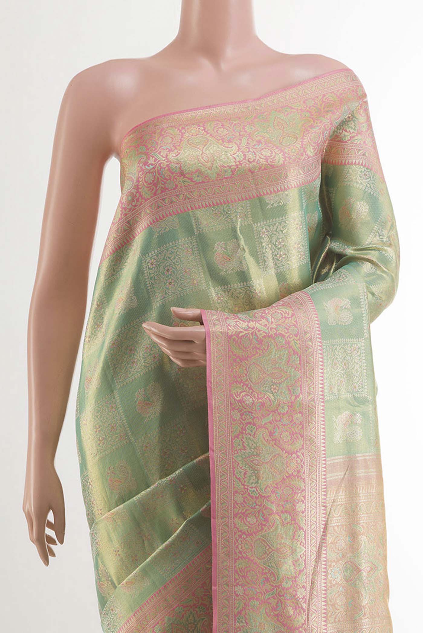 Border image of Green Kanjivaram Tissue Silk Saree with Zari Brocade on the body and Zari Border. 