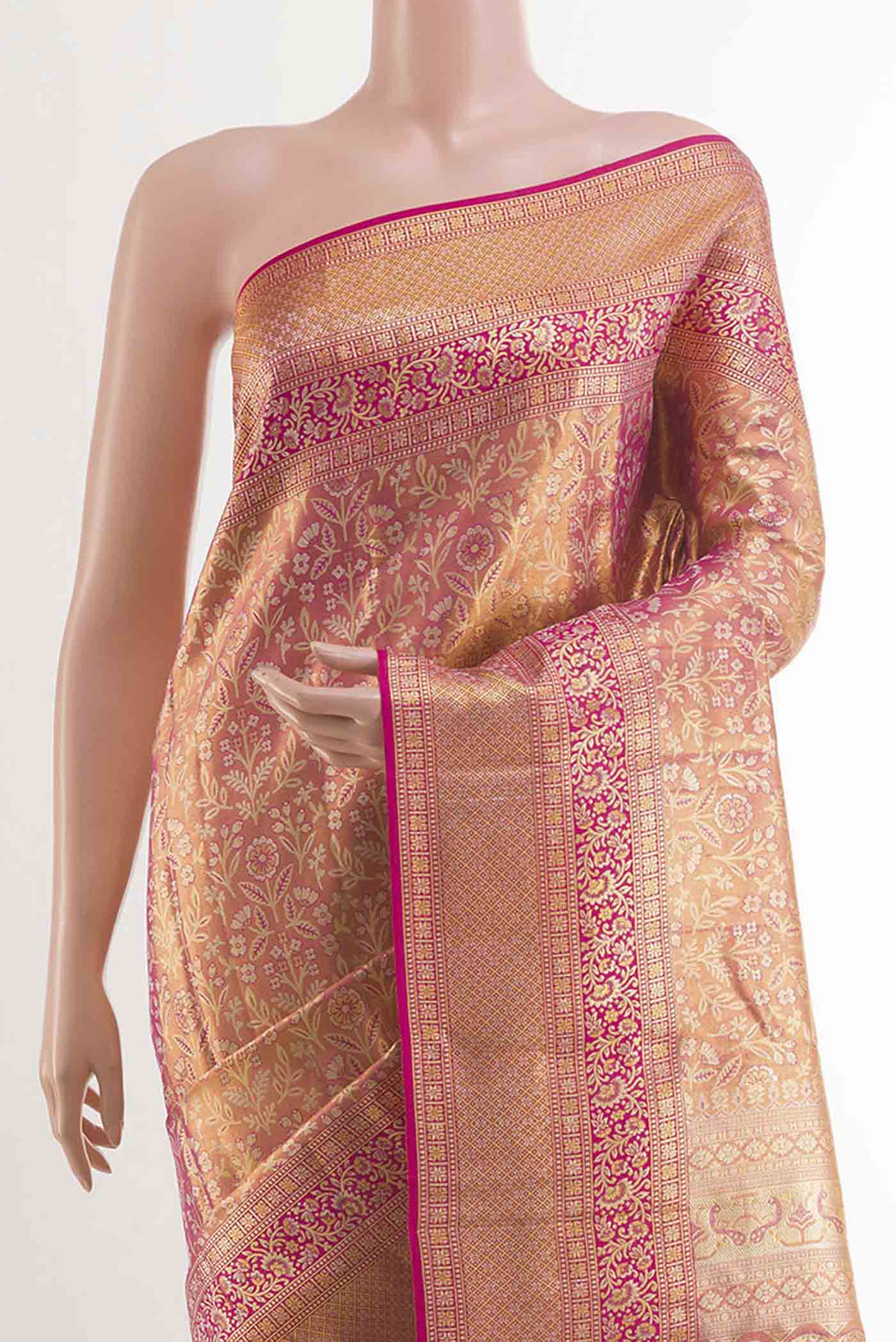 Border image of Pink Kanchipuram Silk Saree with Zari Brocade on the body and Zari Border. 