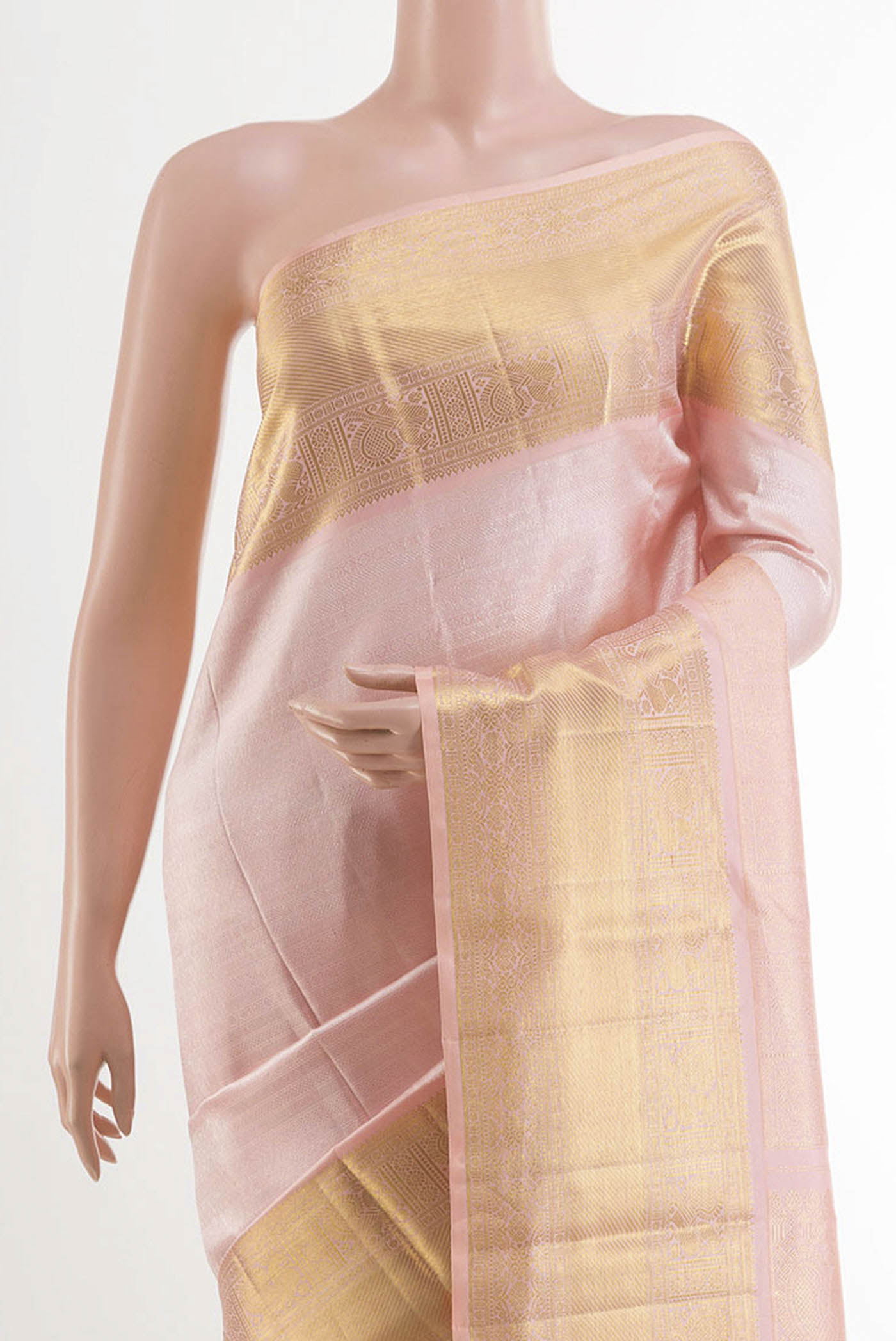 Border image of Pink Kanchipuram Silk Saree with Zari Brocade on the body and Zari Border. 