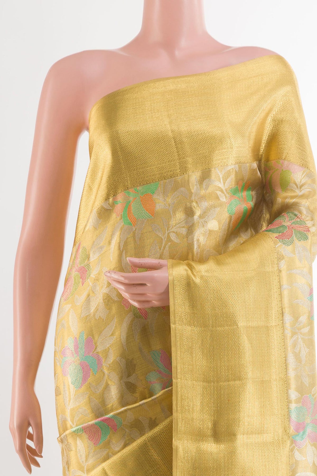 Border image of Golden Kanjivaram Tissue Silk Saree with Zari Brocade on the body and Zari Border. 