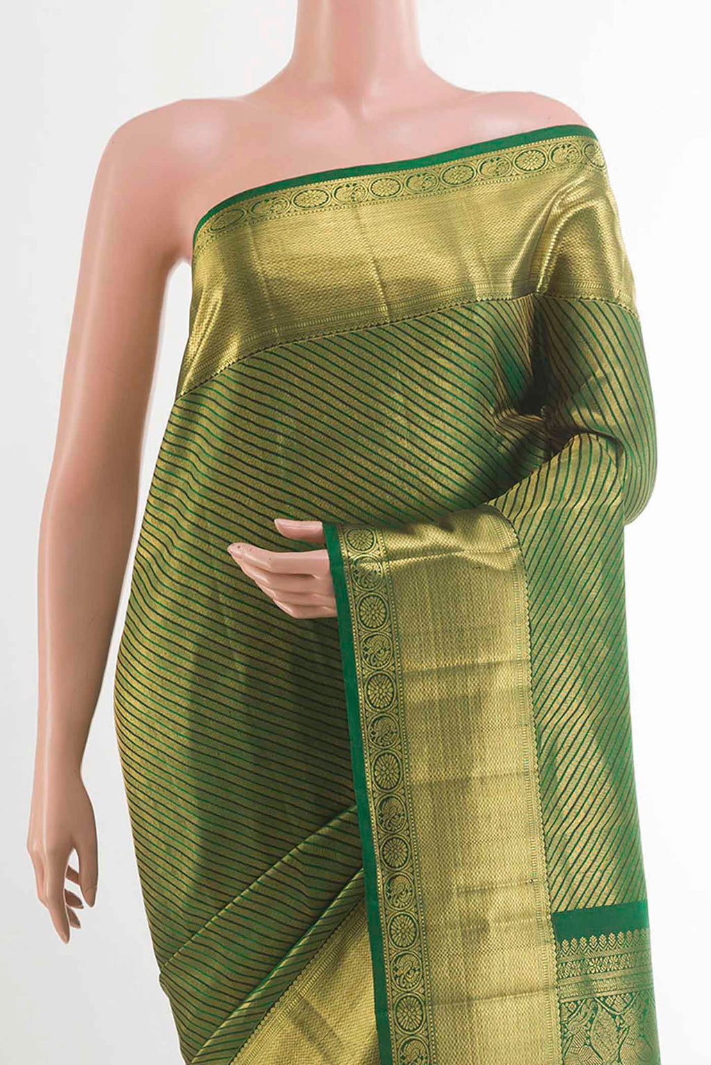 Border image of Green Kanchipuram Silk Saree with Zari Brocade on the body and Zari Border. 