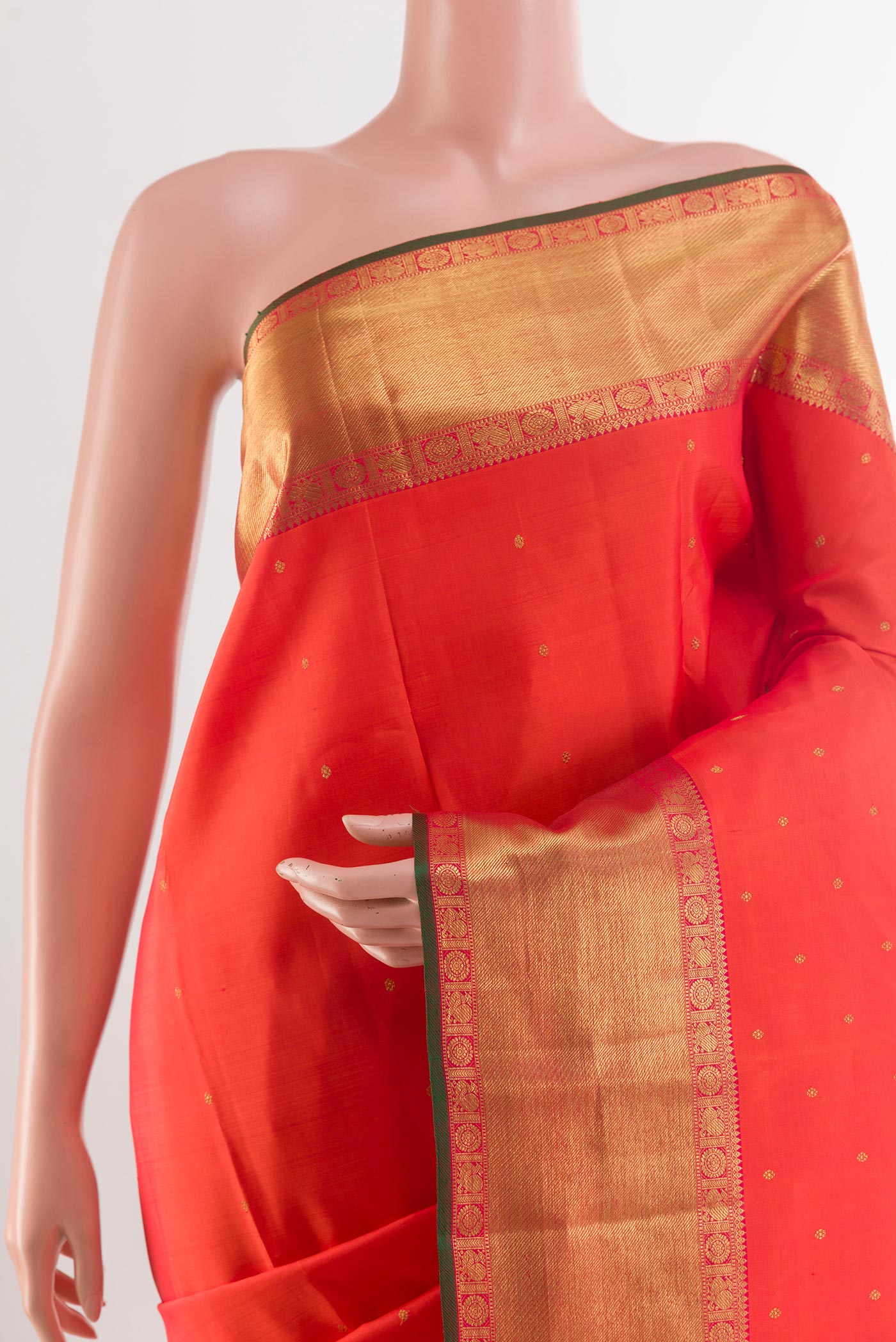 Border image of Pure Silk Pure Zari Orange Kanjivaram Saree with Zari Butta on the body and Zari Border. 