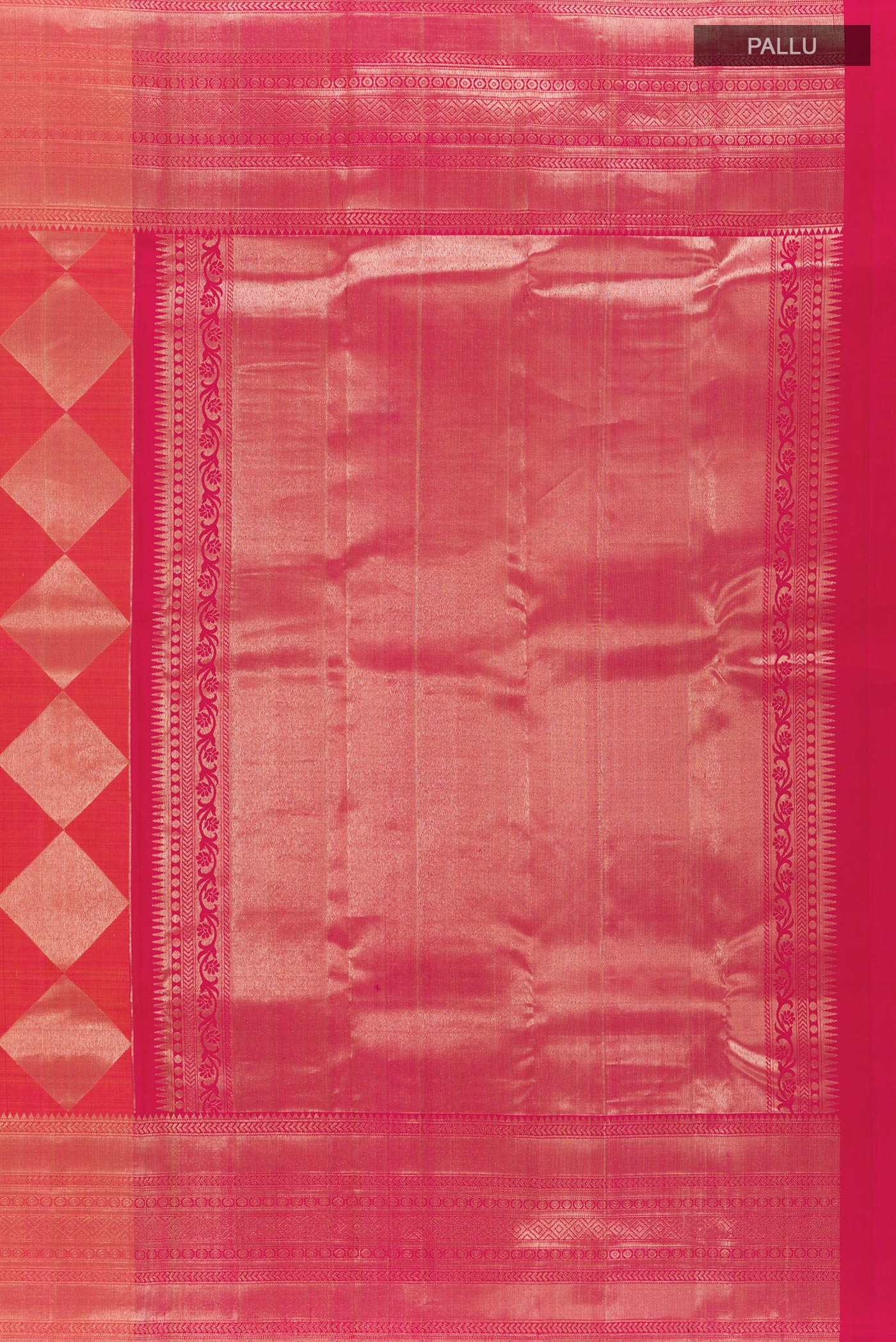 Close up image of the pallu of Rani Pink Kanchipuram Silk Saree with Zari Brocade on the body and Zari Border. 