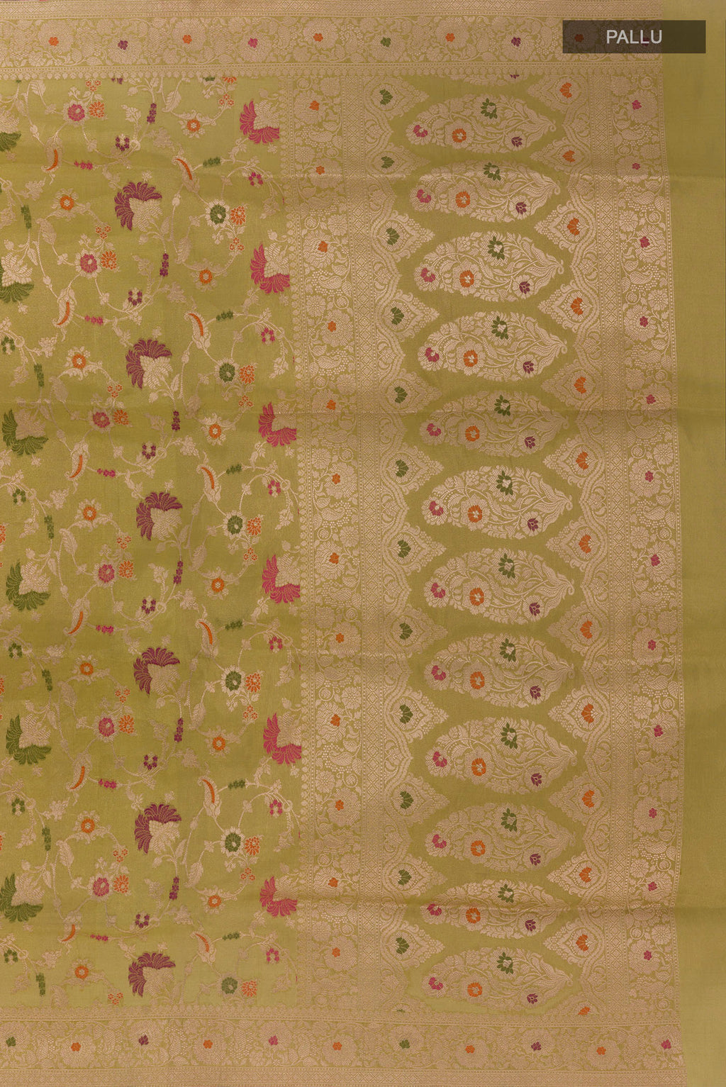 Close up image of the pallu of Pure Silk Golden Banarasi Saree with Zari Brocade on the body and Zari Border. 