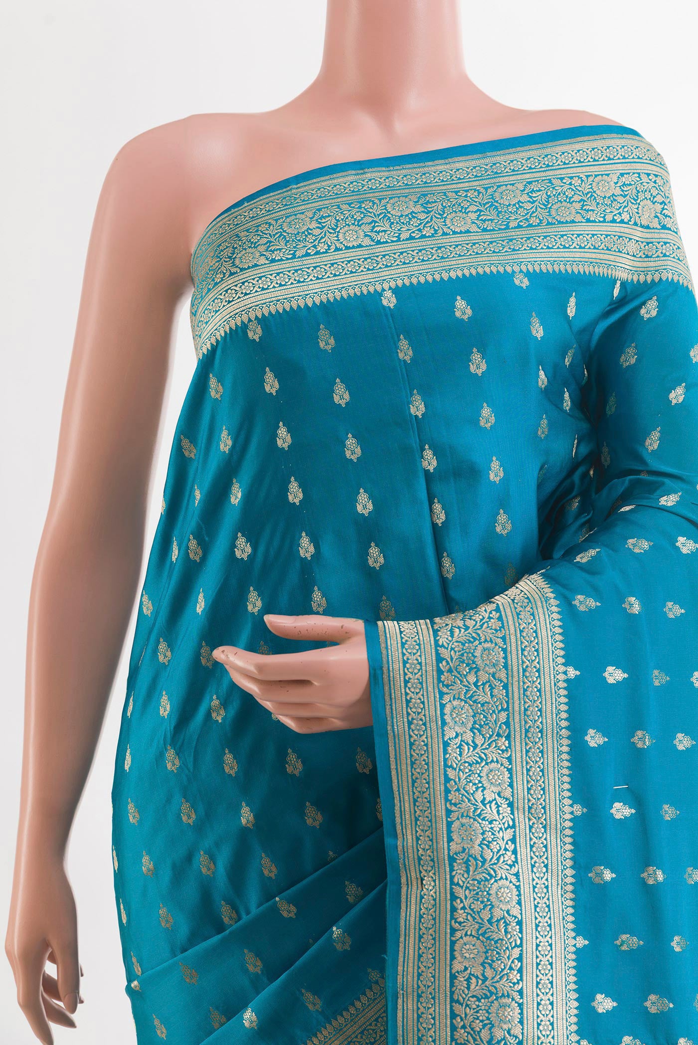 Border image of Blue Banarasi Silk Saree with Zari Butta on the body and Zari Border. 