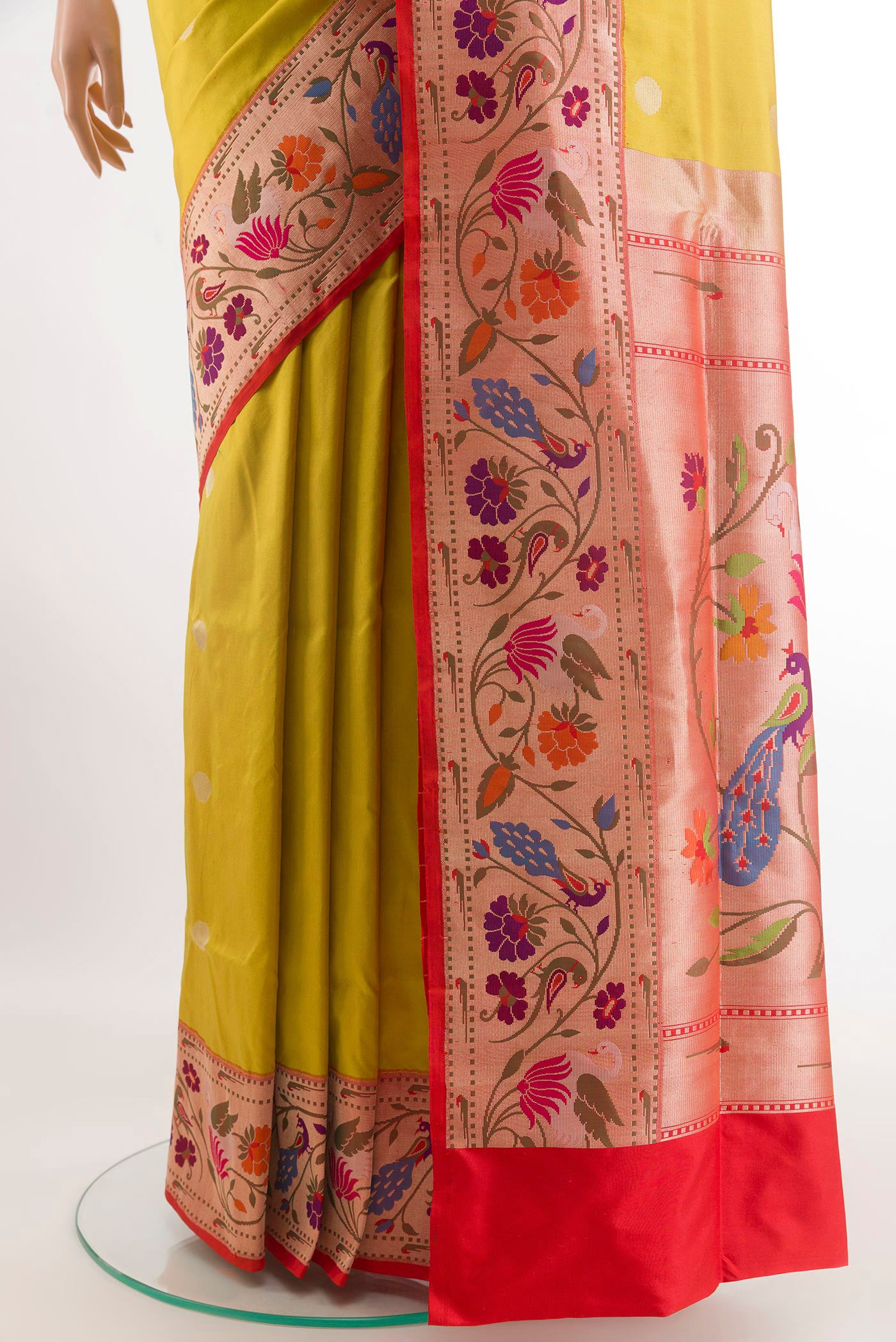 Pleats and pallu of Lemon Yellow Banarasi Silk Saree with Zari Butta on the body and Zari Border. 