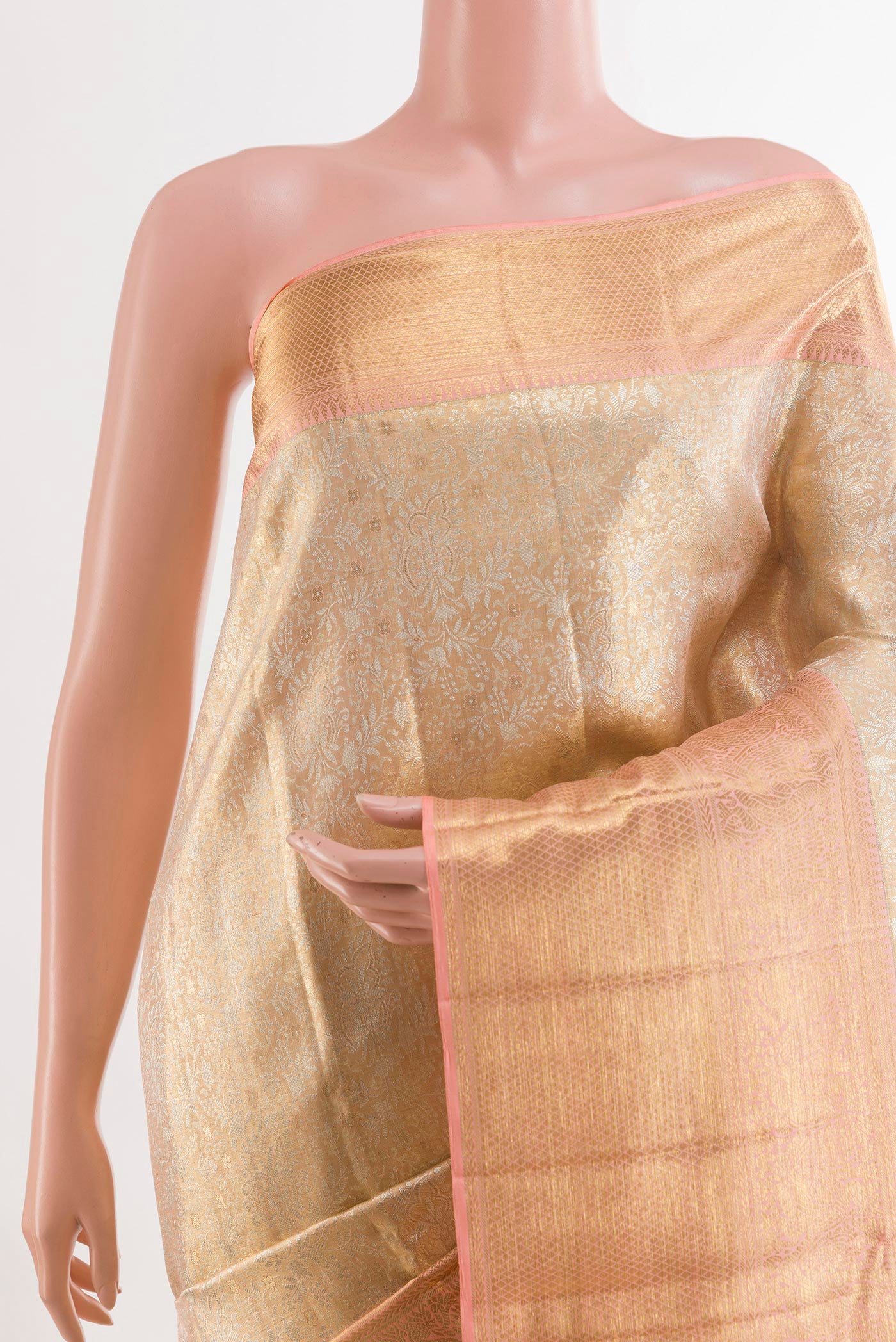 Border image of Rose Gold Kanjivaram Tissue Silk Saree with Zari Brocade on the body and Zari Border. 