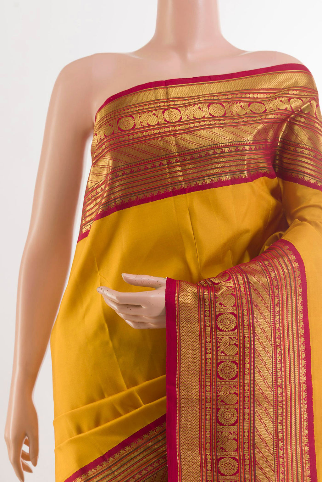 Border image of Yellow Kanjivaram Silk Saree with Plain Body and Zari Border. 