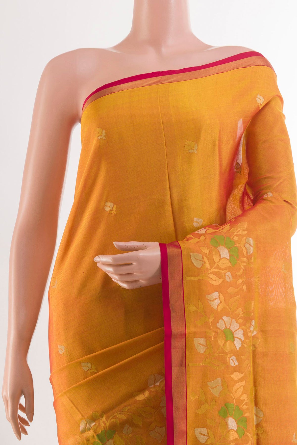 Border image of Yellow Uppada Silk Saree with Zari Butta on the body and Zari Border. 