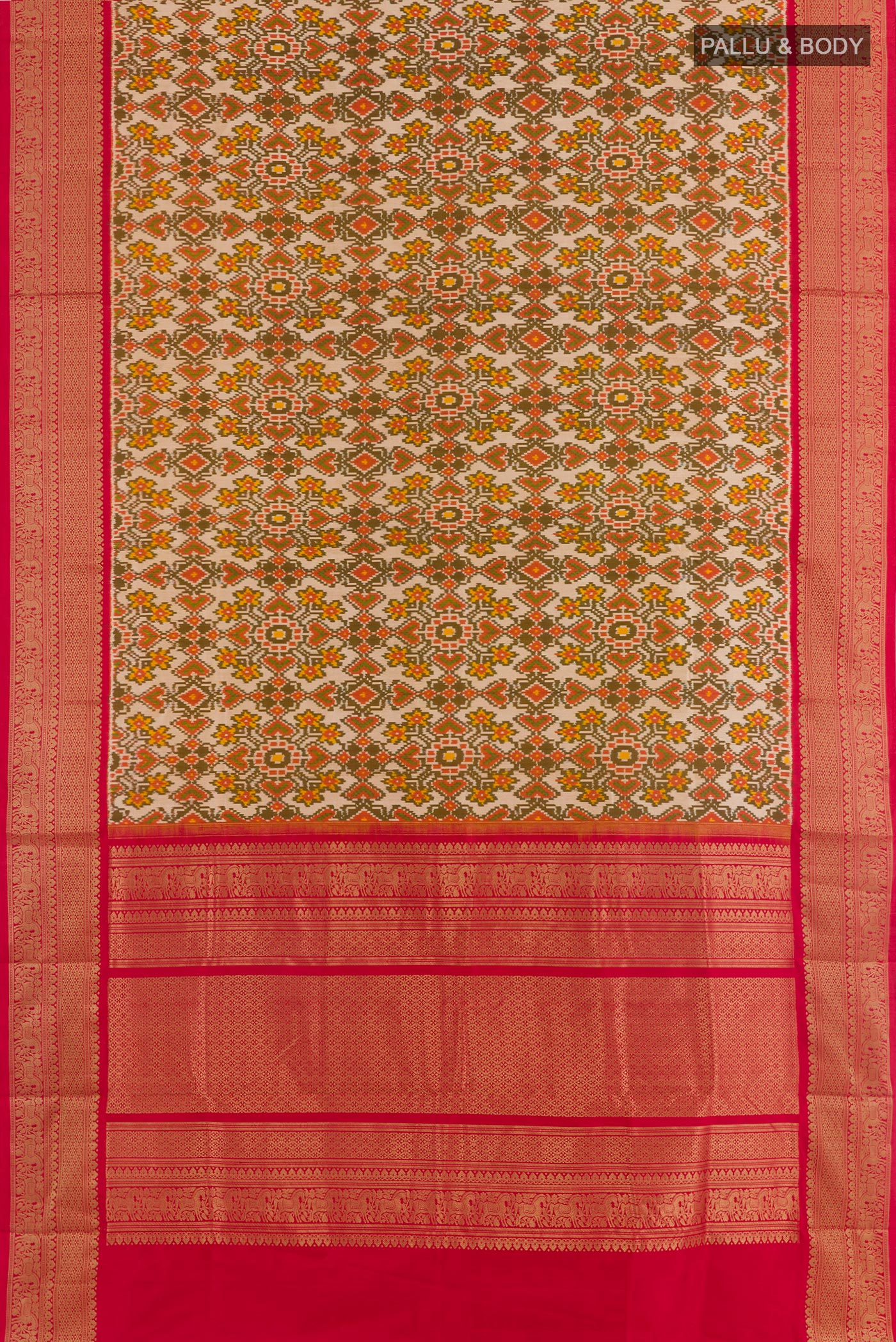 Flat view of Off White Pochampally Silk Saree with Ikat design on the body and Zari Border. 