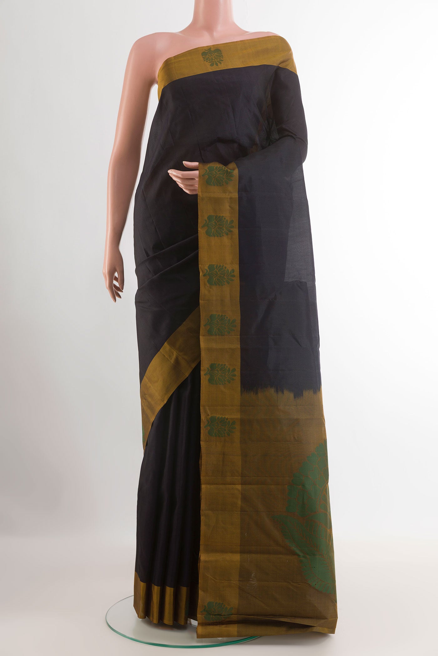 Dark Blue Kanjivaram Silk Saree with Plain Body and Zari Border.  displayed on a mannequin