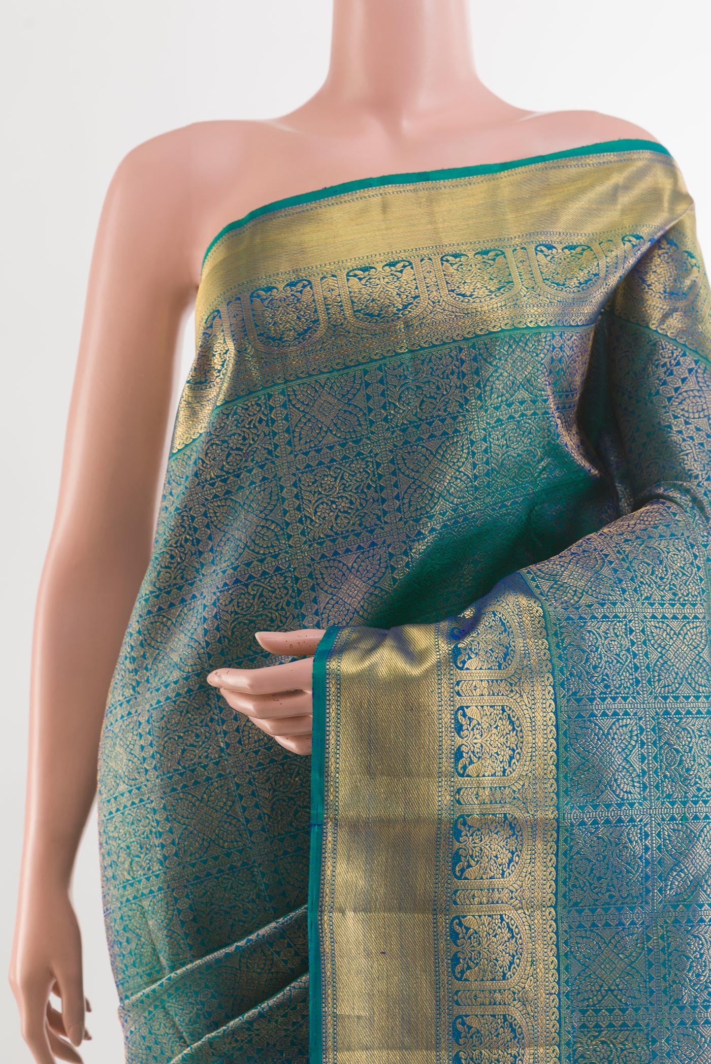 Border image of Peacock Blue Kanchipuram Silk Saree with Zari Brocade on the body and Zari Border. 