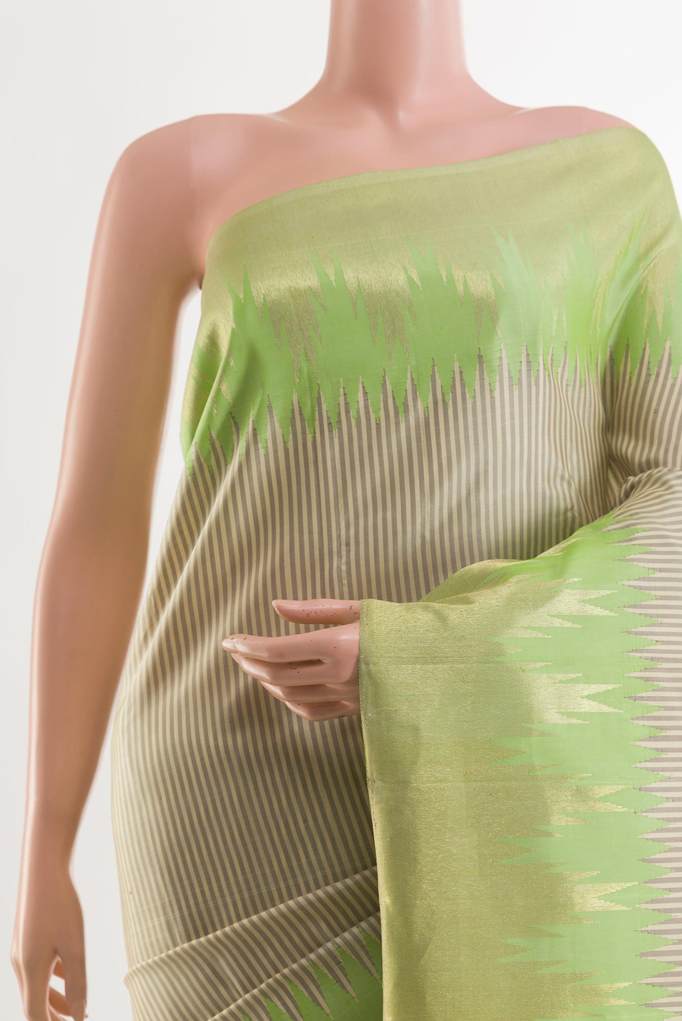 Border image of Off White Kanchipuram Silk Saree with Stripes on the body and Zari Border. 