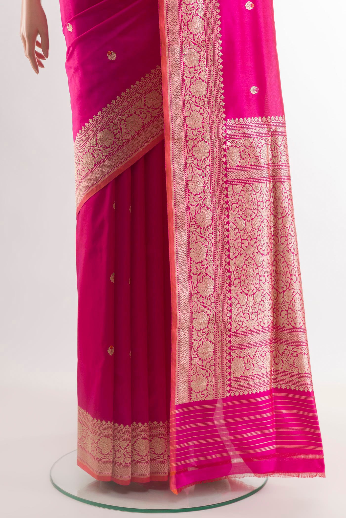 Pleats and pallu of Pink Banarasi Silk Saree with Zari Butta on the body and Zari Border. 