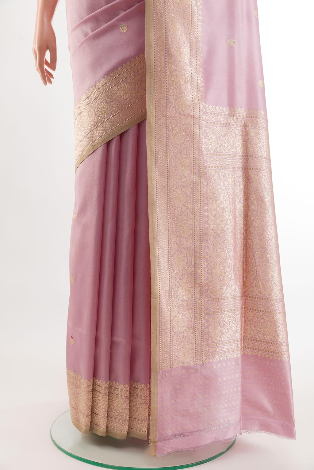 Pleats and pallu of Lavender Banarasi Silk Saree with Zari Butta on the body and Zari Border. 