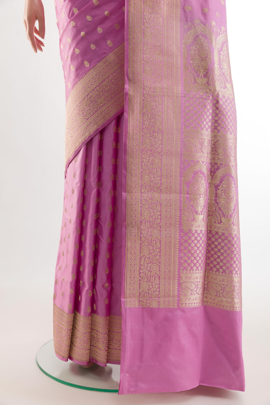 Pleats and pallu of Pink Banarasi Silk Saree with Zari Butta on the body and Zari Border. 
