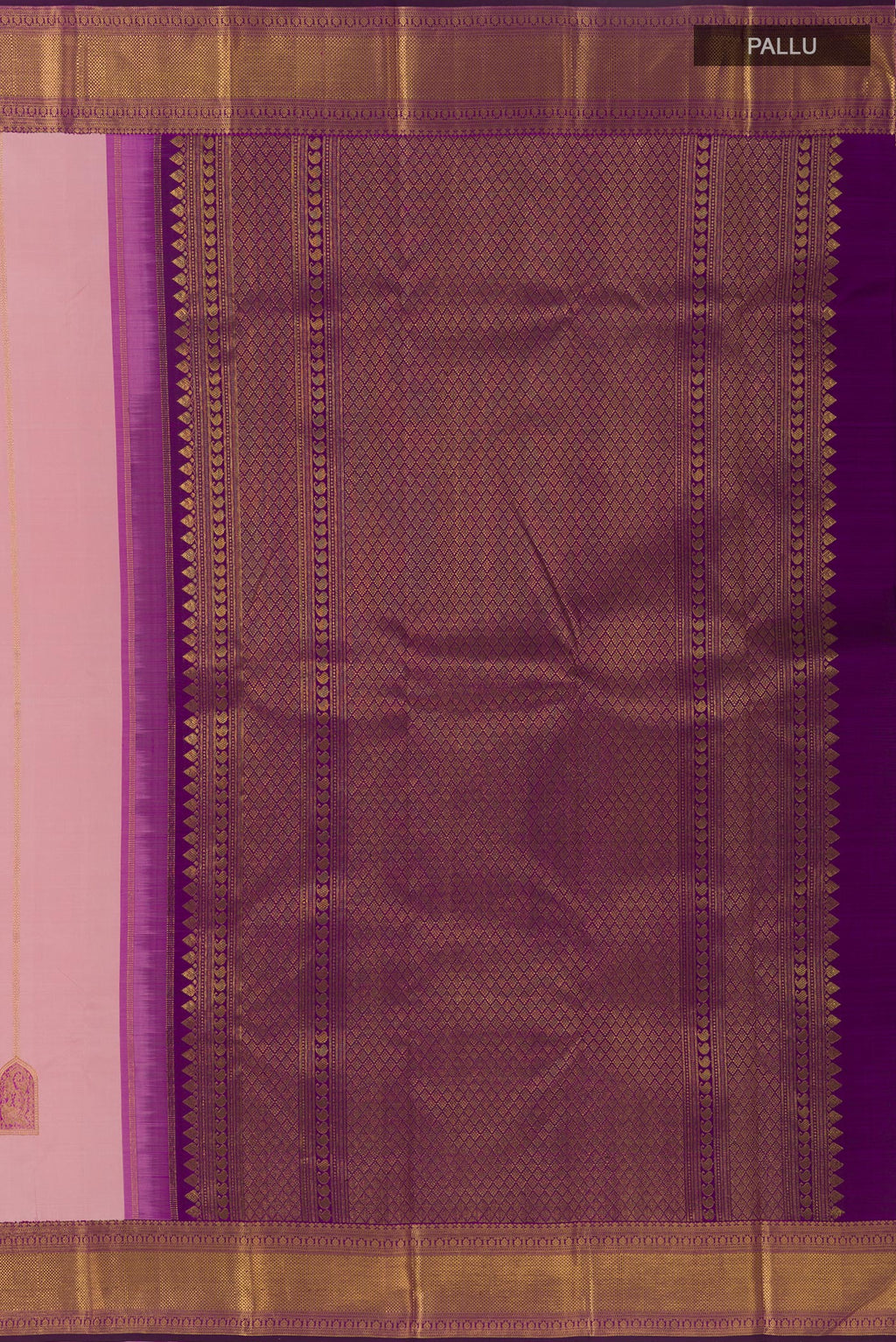 Close up image of the pallu of Rose pink Kanchipuram Silk Saree with Zari Butta on the body and Zari Border. 