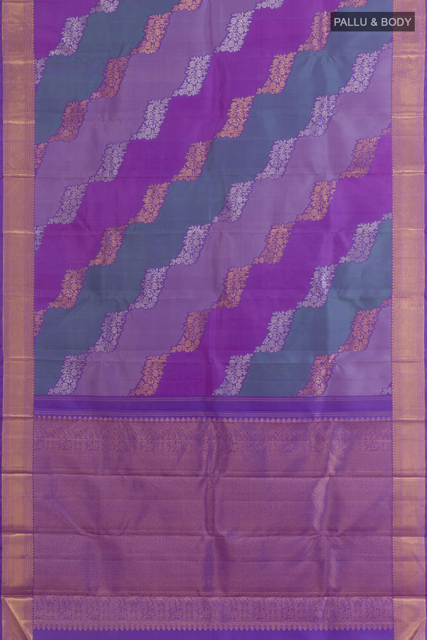 Flat view of Lavender Kanchipuram Silk Saree with Zari Brocade on the body and Zari Border. 