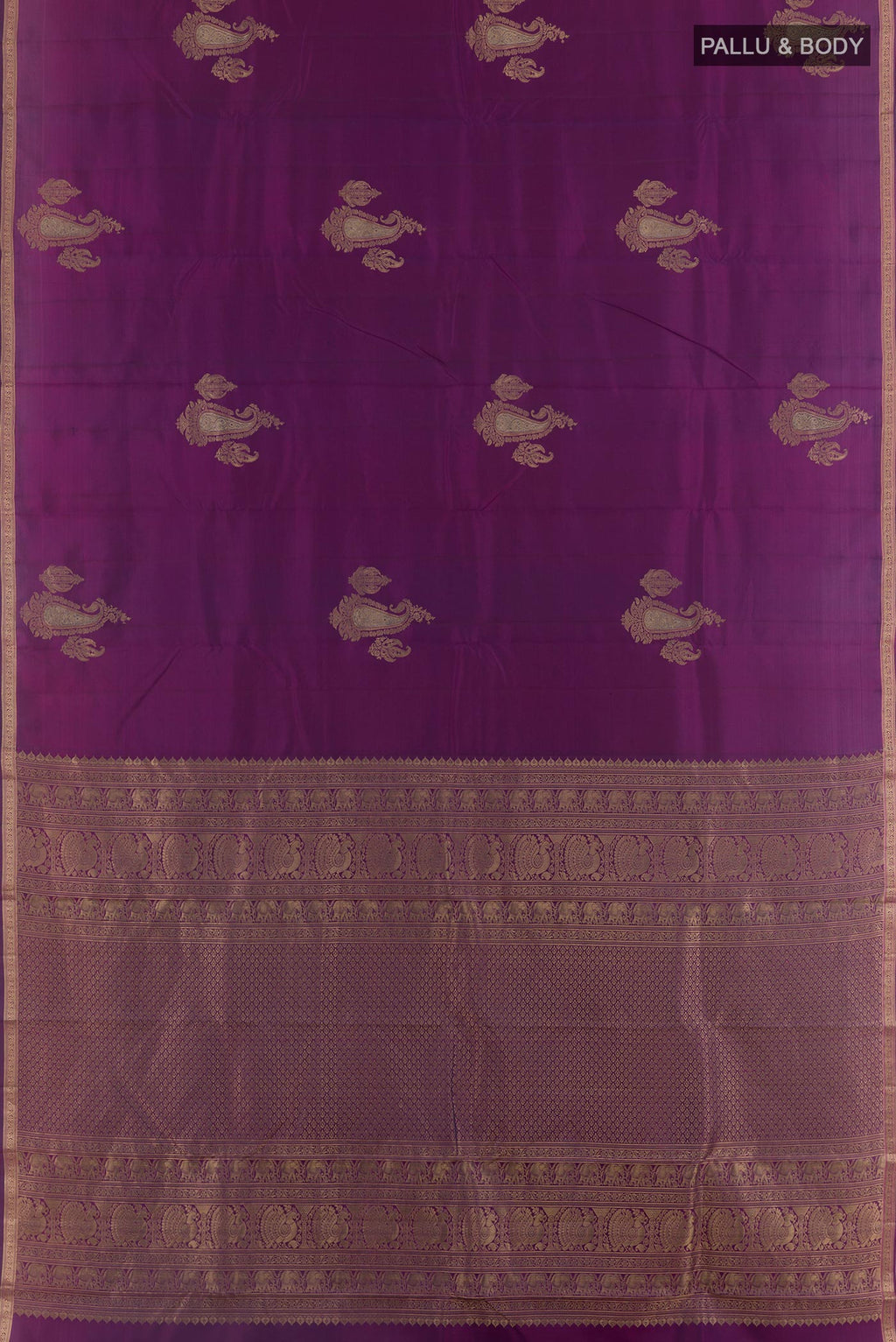 Flat view of Purple Kanchipuram Silk Nine Yards Saree with Zari Butta on the body and Zari Border. 