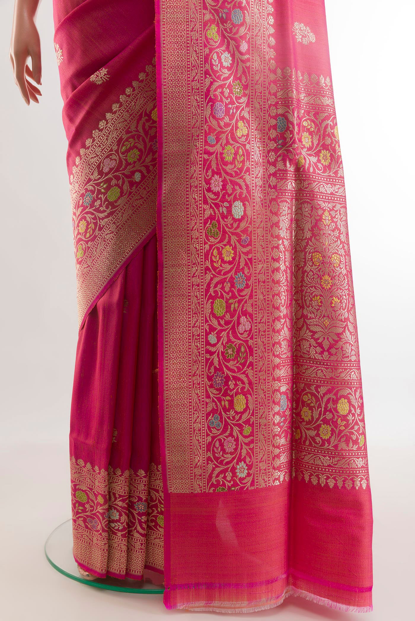 Pleats and pallu of Pink Banarasi Silk Saree with Zari Butta on the body and Zari Border. 