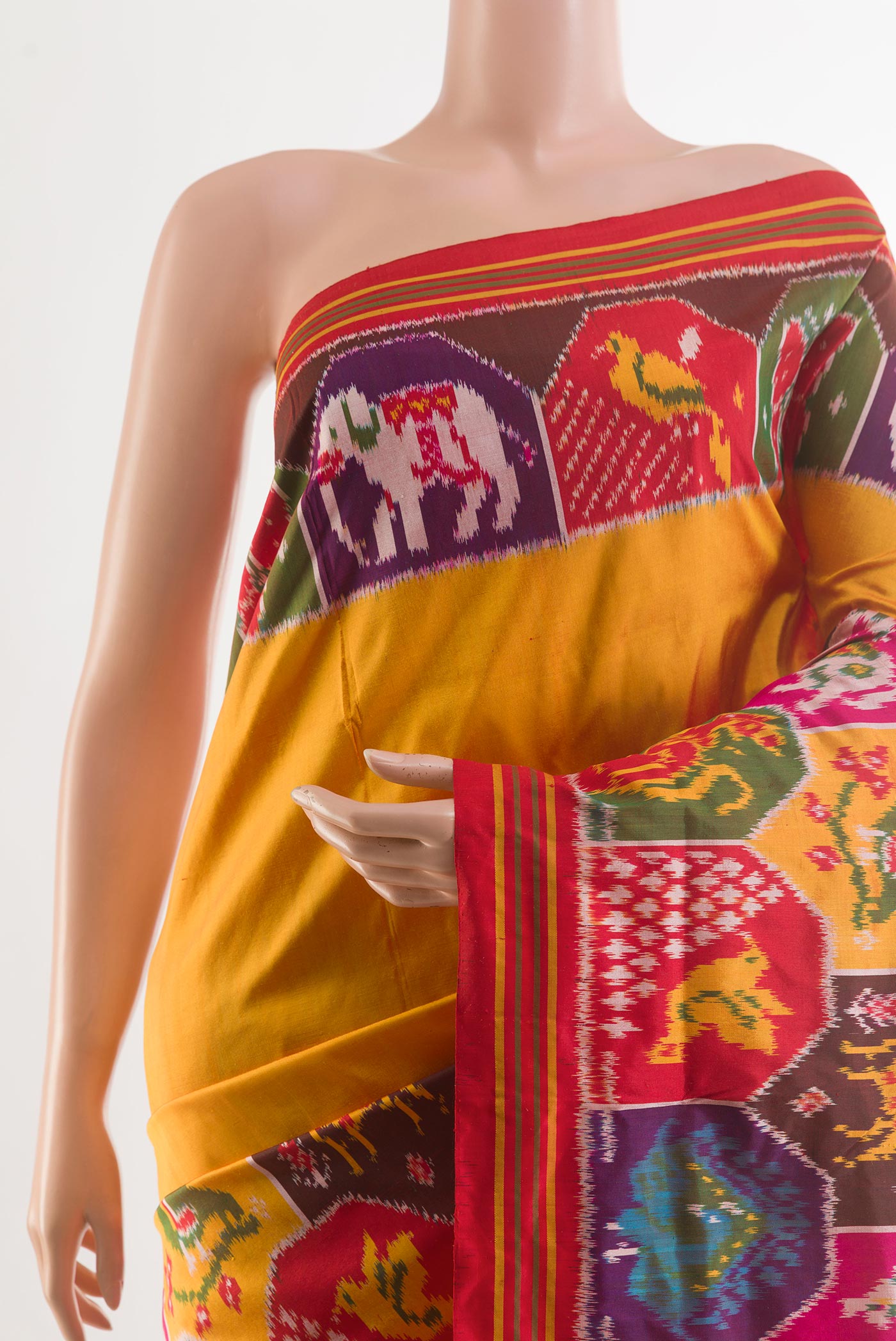 Border image of Mustard Pochampally Silk Saree with Plain Body and Zari Border. 