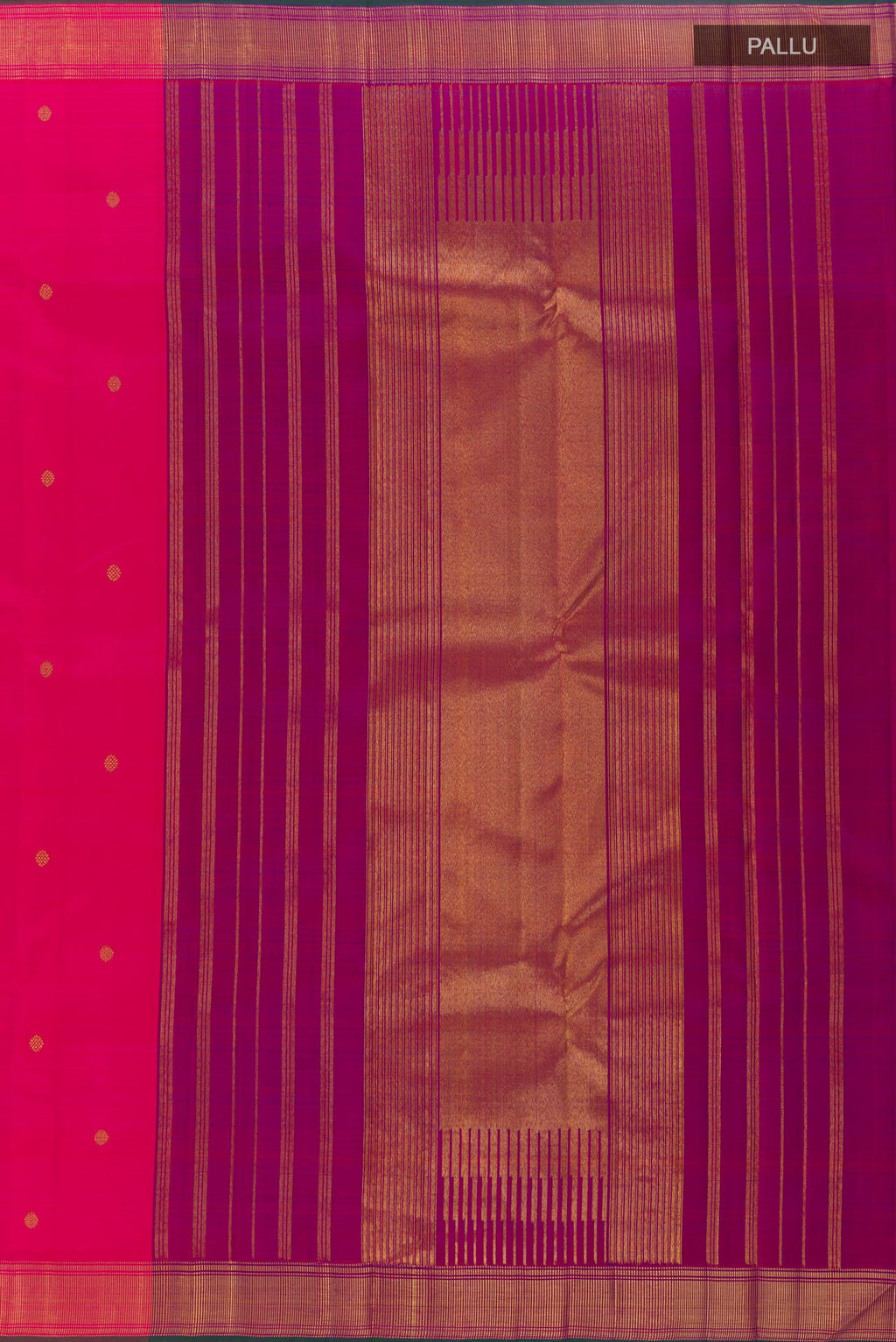 Close up image of the pallu of Pink Kanchipuram Silk Saree with Zari Butta on the body and Zari Border. 