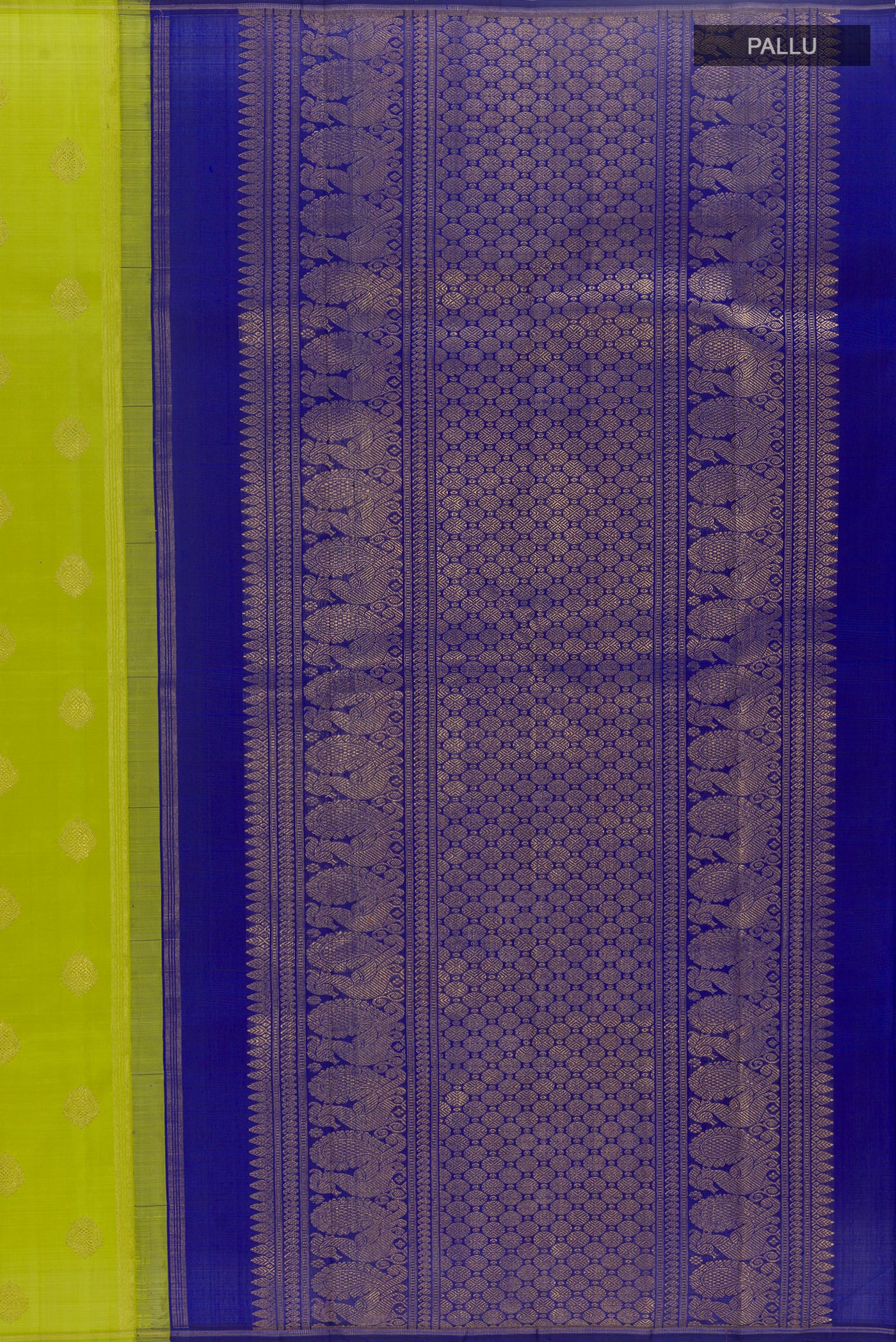 Close up image of the pallu of Green Kanchipuram Silk Saree with Zari Butta on the body and Without Border. 