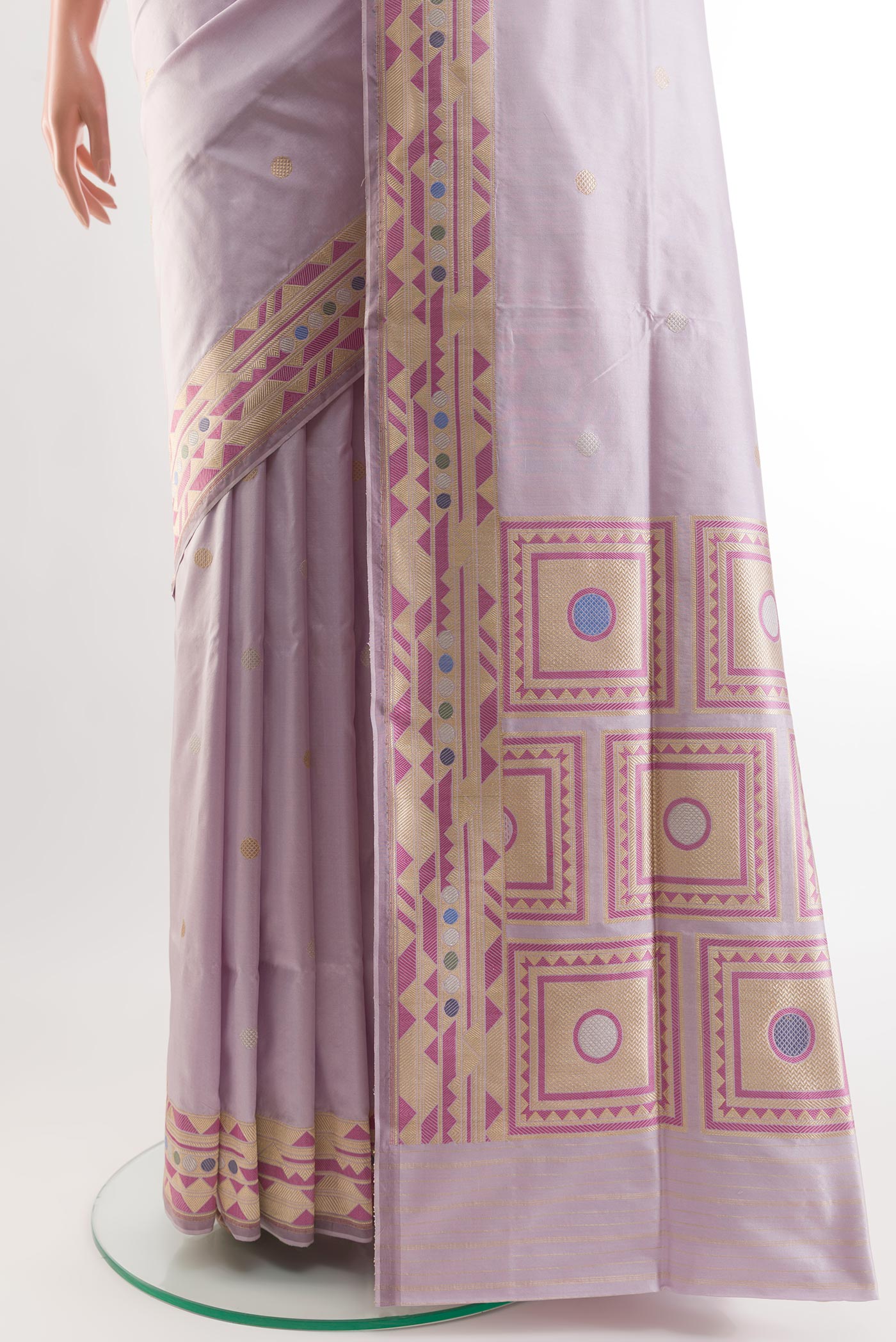 Pleats and pallu of Lavender Banarasi Silk Saree with Zari Butta on the body and Zari Border. 