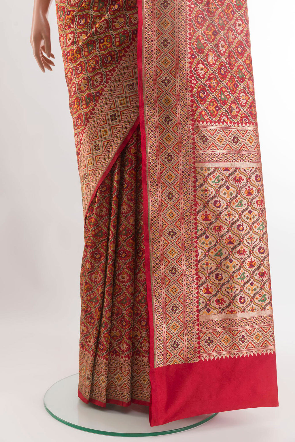 Pleats and pallu of Red Banarasi Silk Saree with Jamdani on the body and Embroidery Border. 