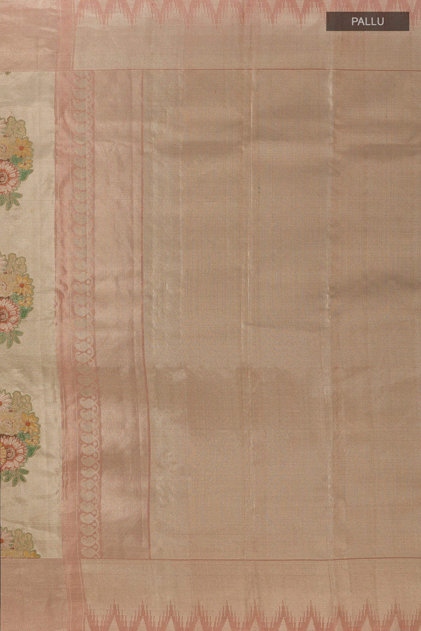 Close up image of the pallu of Golden Dual Tone Kanchipuram Tissue Silk Saree with Zari Brocade on the body and Zari Border. 