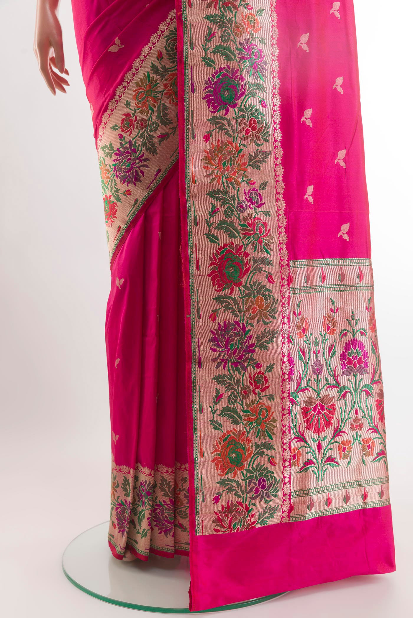 Pleats and pallu of Pink Banarasi Silk Saree with Zari Butta on the body and Fancy Border. 