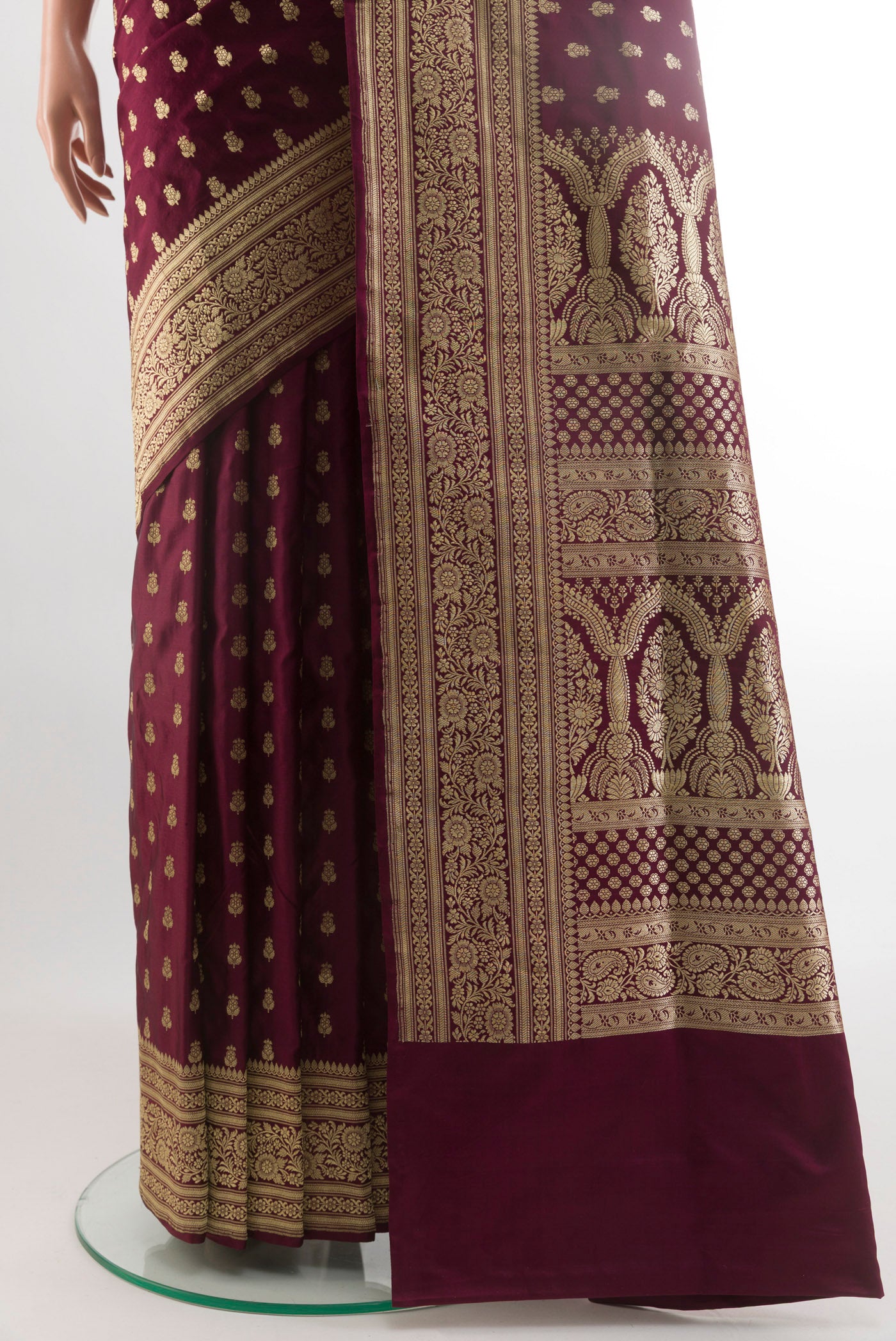 Pleats and pallu of Purple Banarasi Silk Saree with Zari Brocade on the body and Zari Border. 