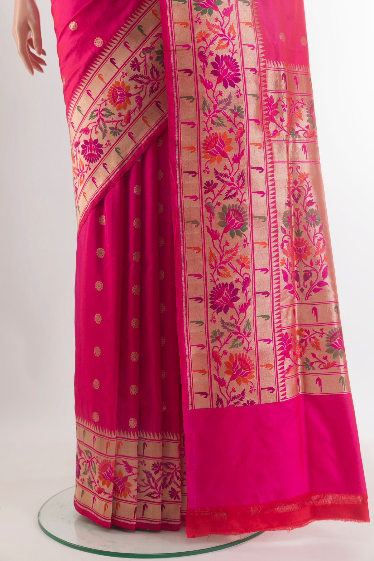 Pleats and pallu of Pure Silk Pink Banarasi Saree with Zari Butta on the body and Zari Border. 