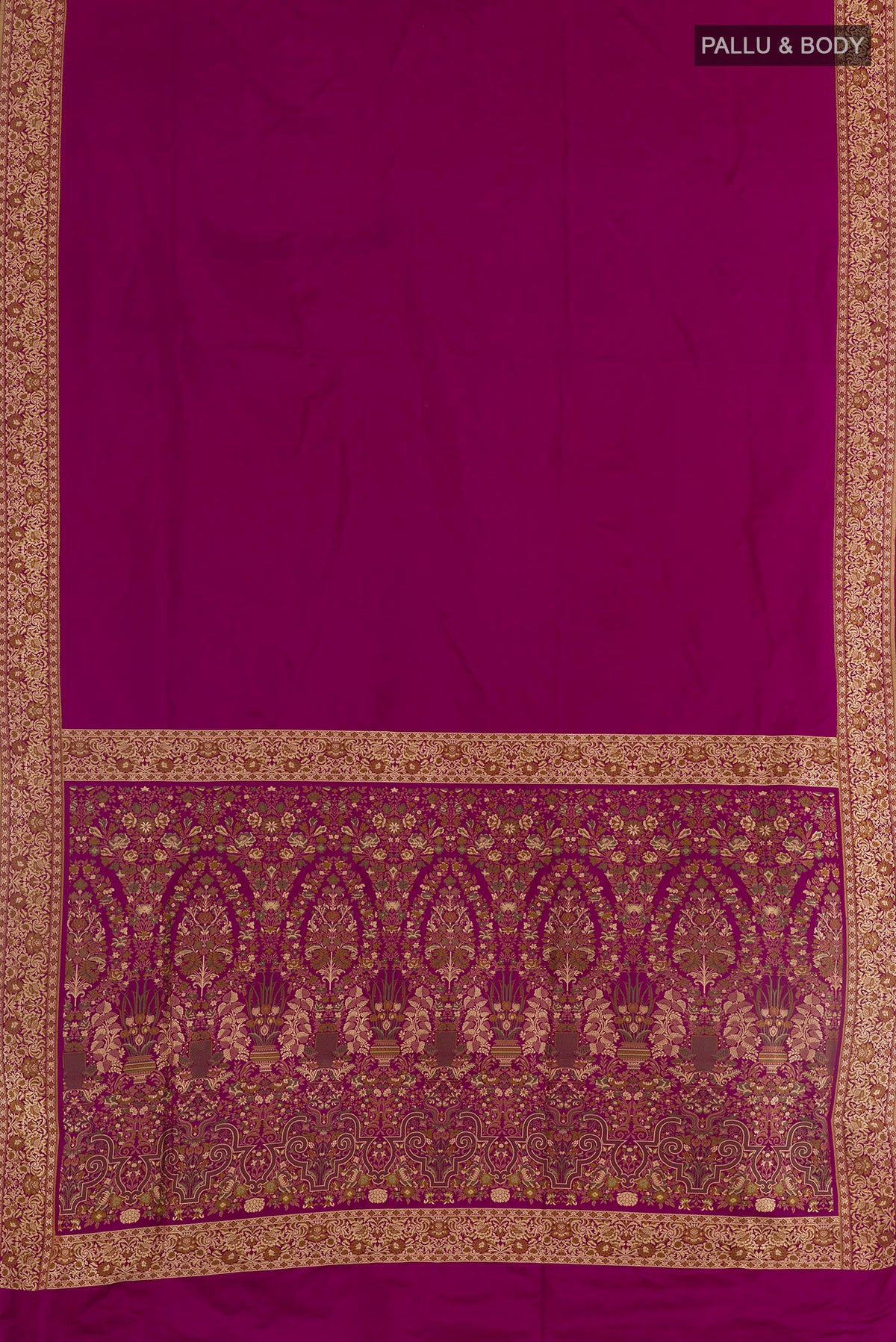 Flat view of Purple Banarasi Silk Saree with Plain Body and Thread Border. 