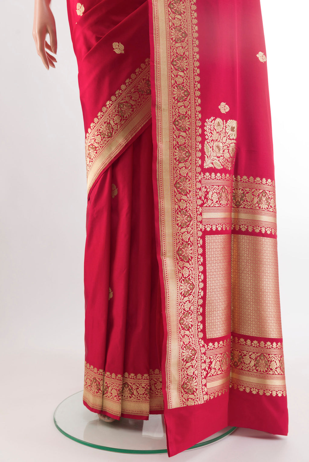 Pleats and pallu of Red Banarasi Silk Saree with Zari Butta on the body and Zari Border. 