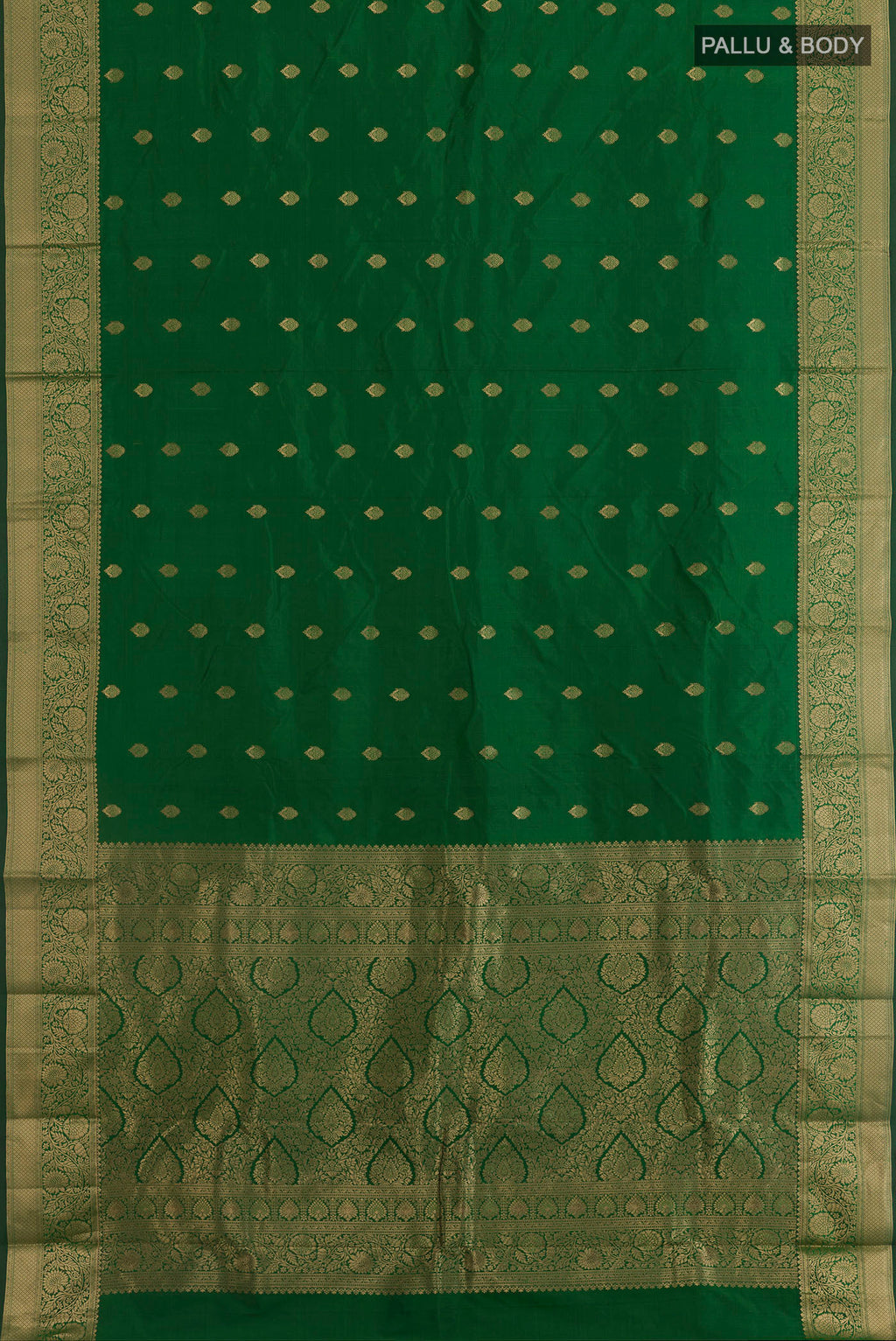 Flat view of Green Bangalore Silk Saree with Zari Butta on the body and Zari Border. 