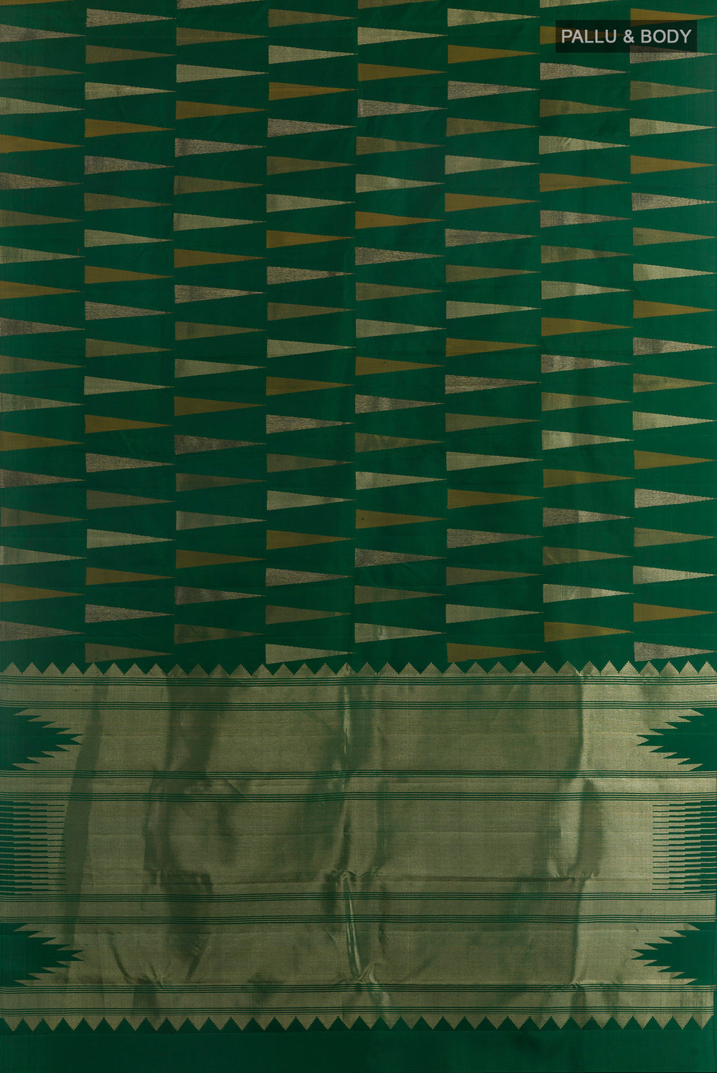 Flat view of Pure Silk Green Kanchipuram Saree with Zari Brocade on the body and Without Border. 