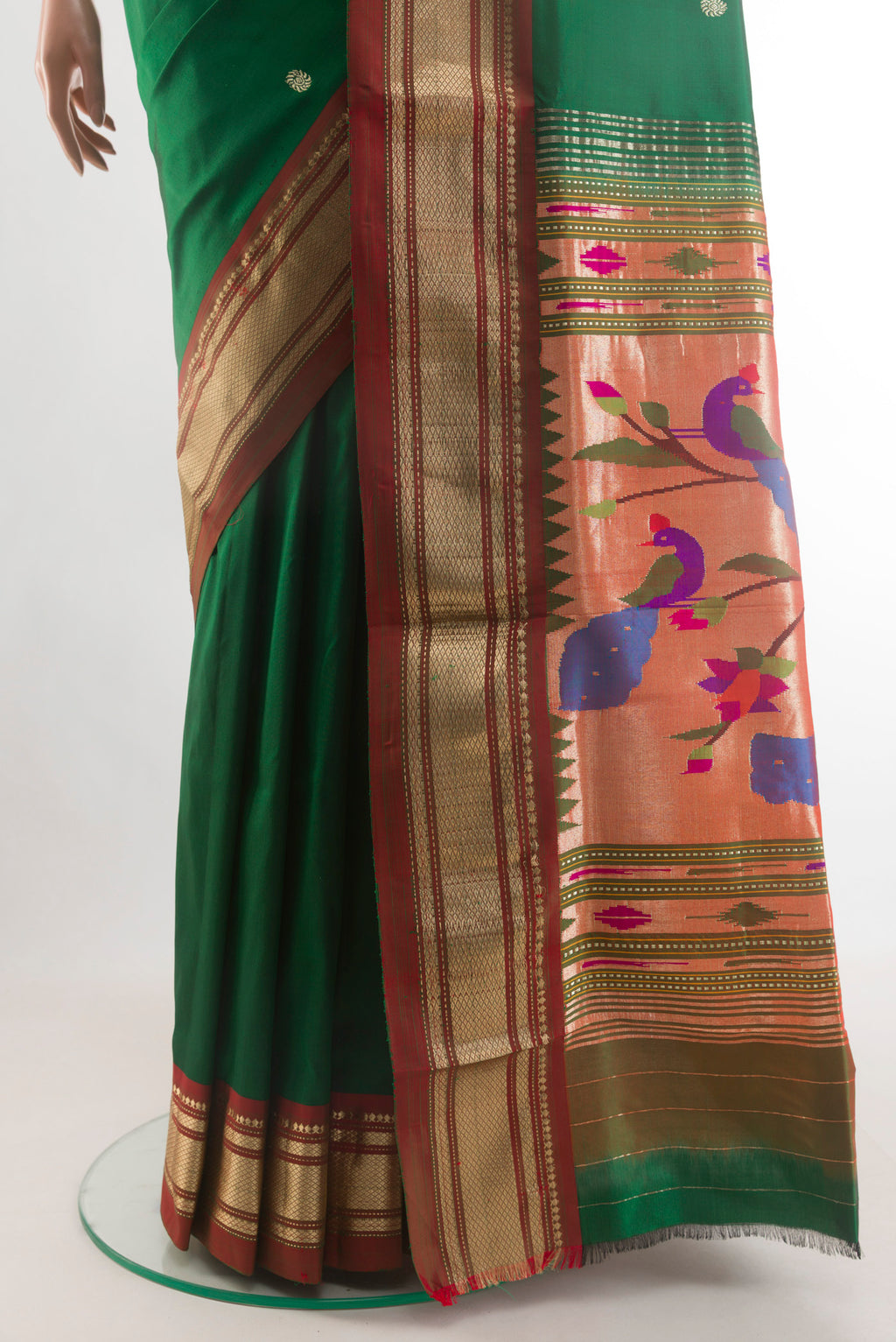 Pleats and pallu of Pure Silk Green Paithani Saree with Zari Butta on the body and Zari Border. 