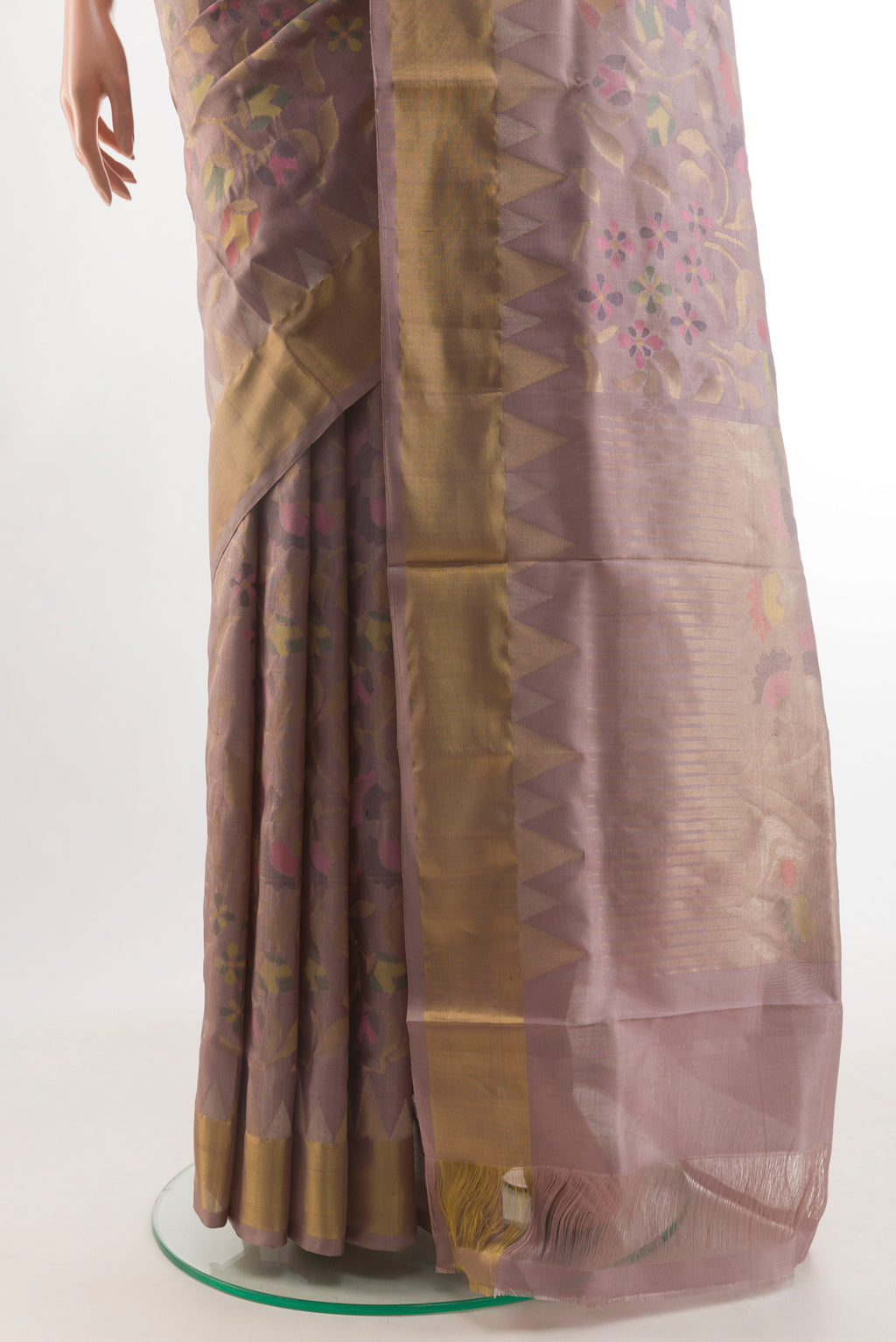 Pleats and pallu of Pure Silk Pure Zari Lavender Uppada Saree with Zari Brocade on the body and Zari Border. 